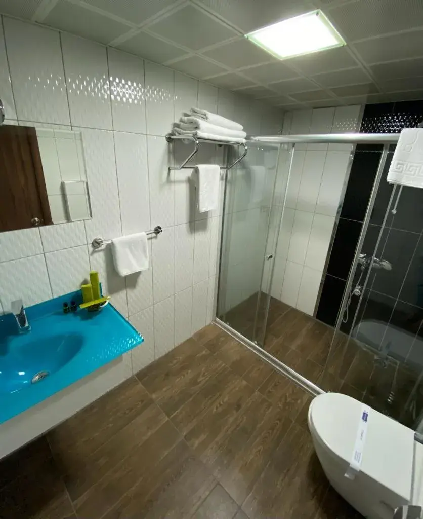 Large Single Room - single occupancy in Yucel Hotel Large Single Room - single occupancy in Yucel Hotel