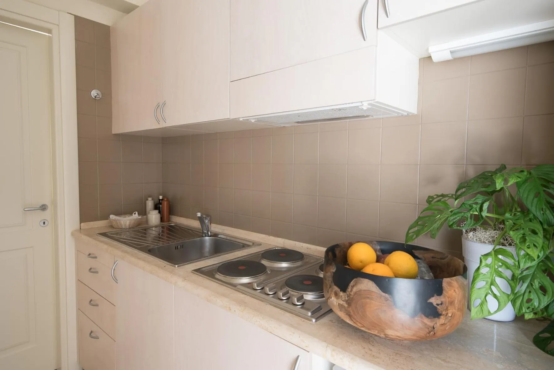 Kitchen or kitchenette in Onda Marina Residence Rta