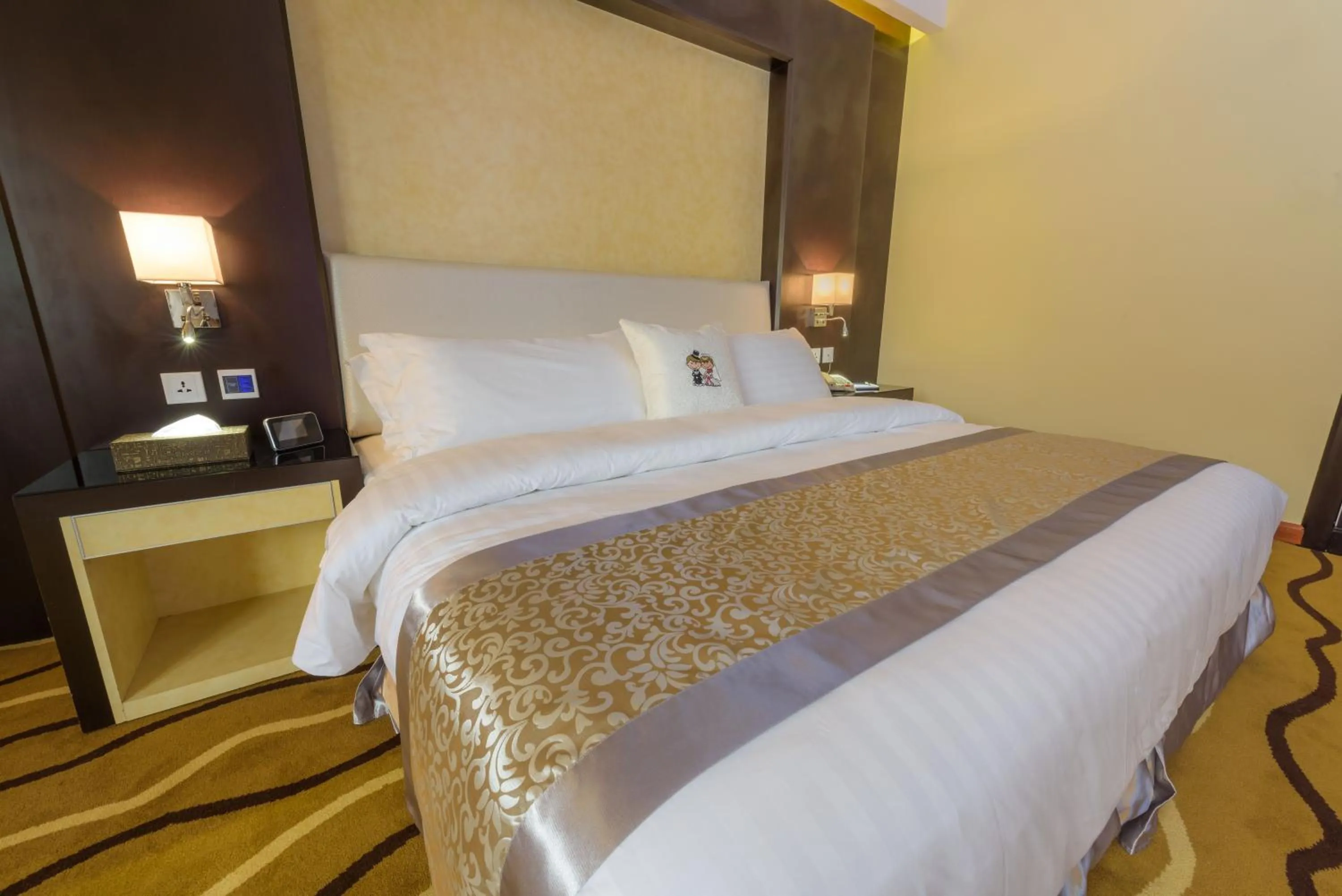 Bed in National Park Hotel