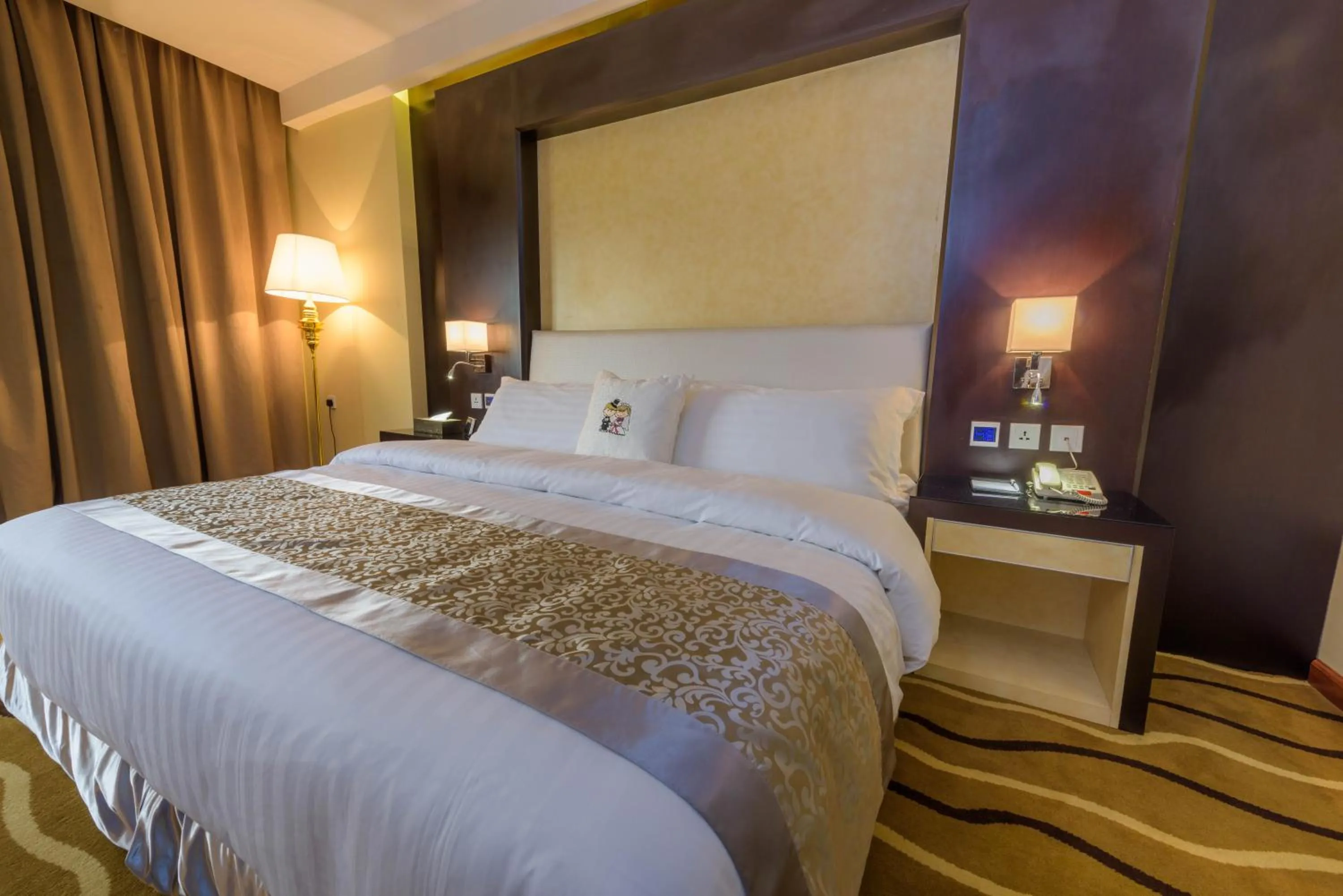 Bed in National Park Hotel