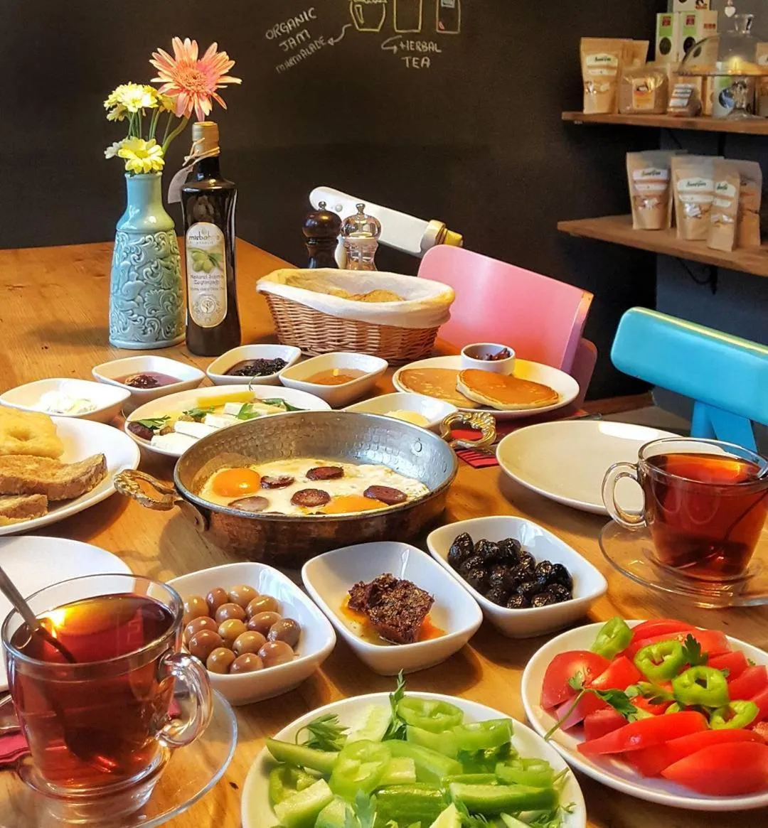 Buffet breakfast in The Corner Inn Hotels By Suit