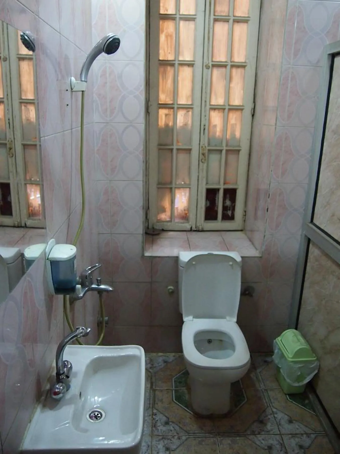 Twin Room with Shared Bathroom in Venice Hosokawaya