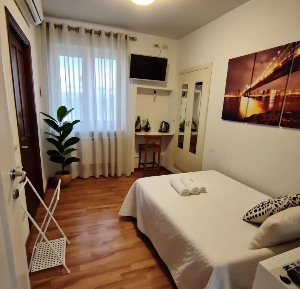 Single Room in Hotel Birillo Single Room in Hotel Birillo