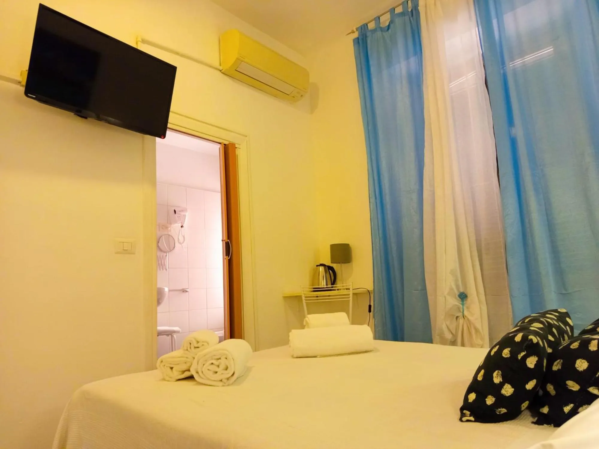 Bed in Hotel Birillo