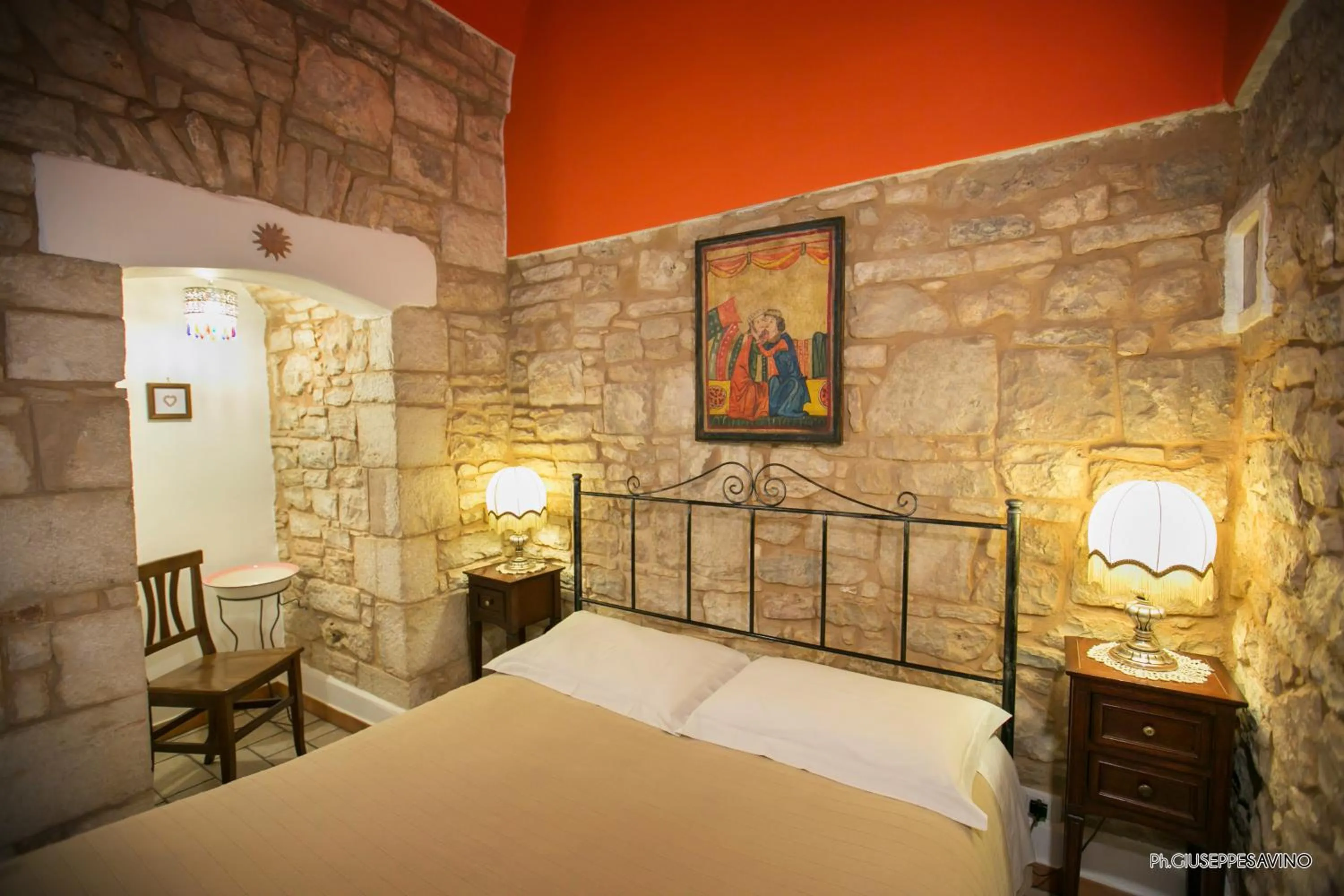 Photo of the whole room, Bed in B&B Savarini