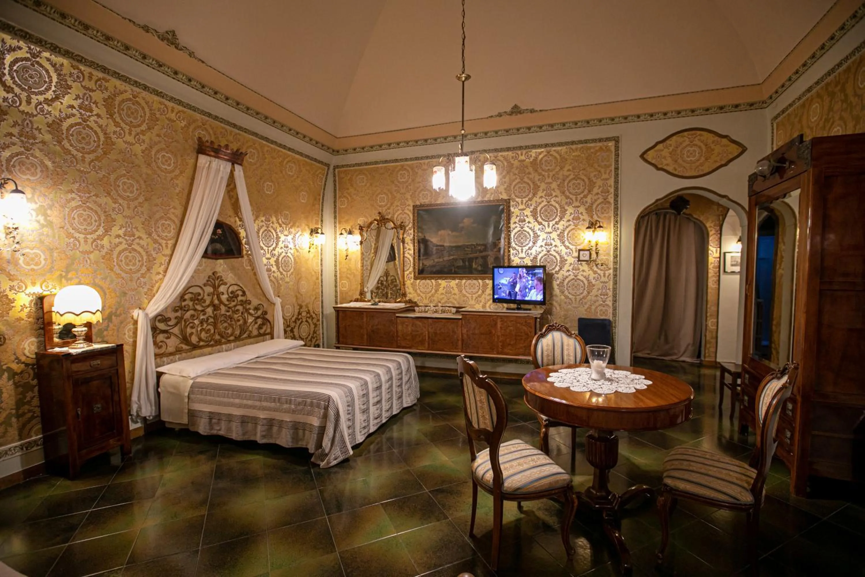 Bedroom, Bed in B&B Savarini