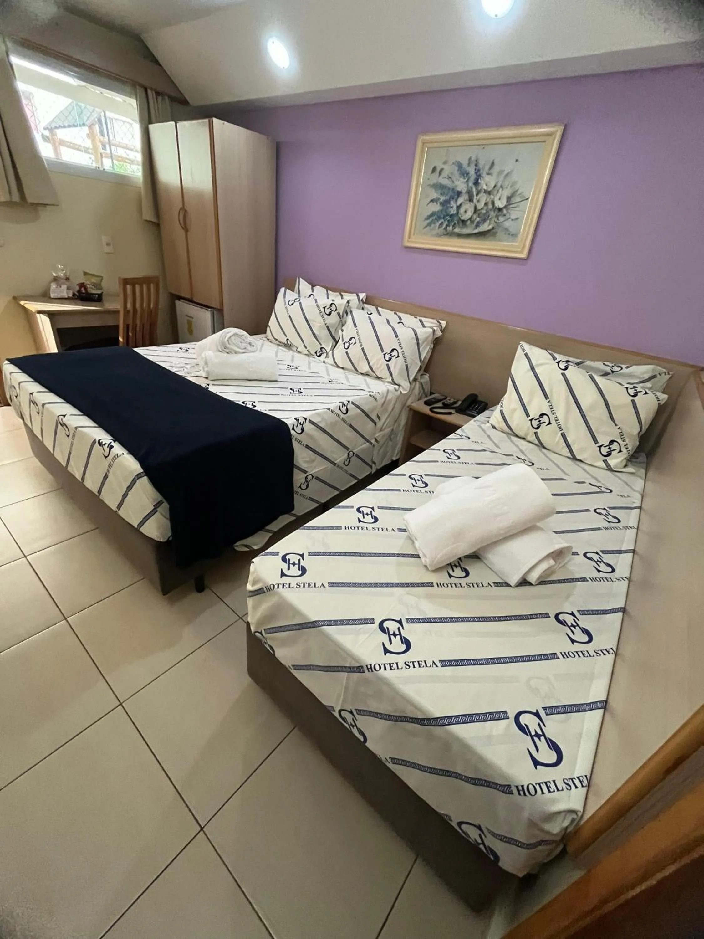 Photo of the whole room, Bed in Hotel Stela