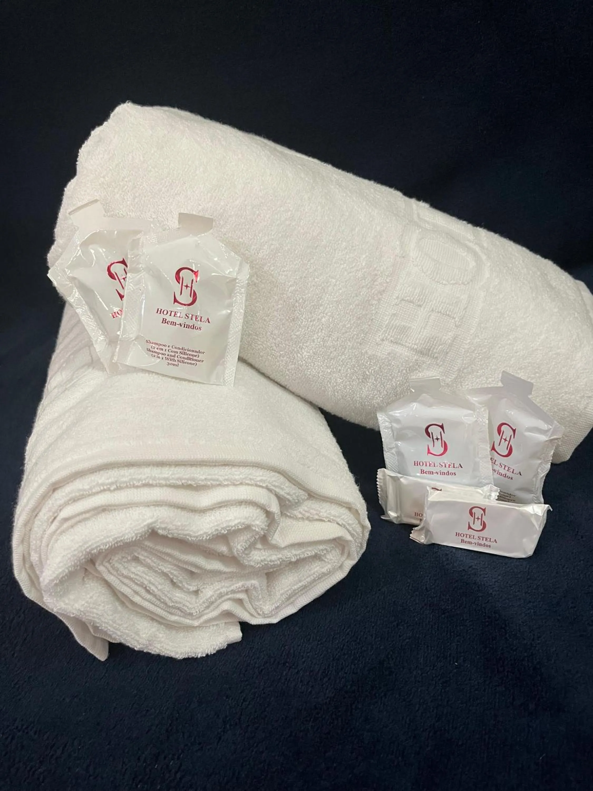 towels in Hotel Stela