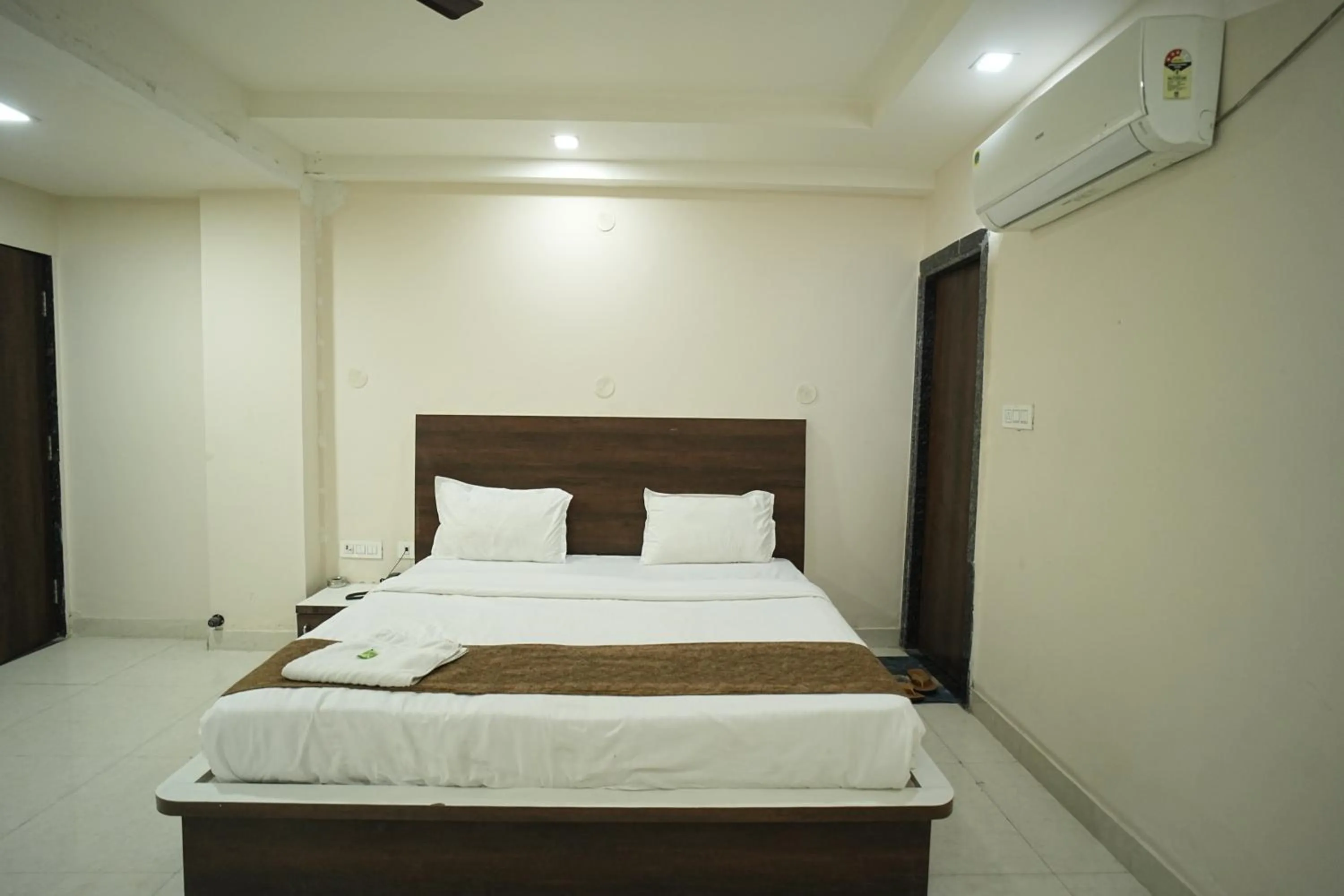 Hotel Jay Palace