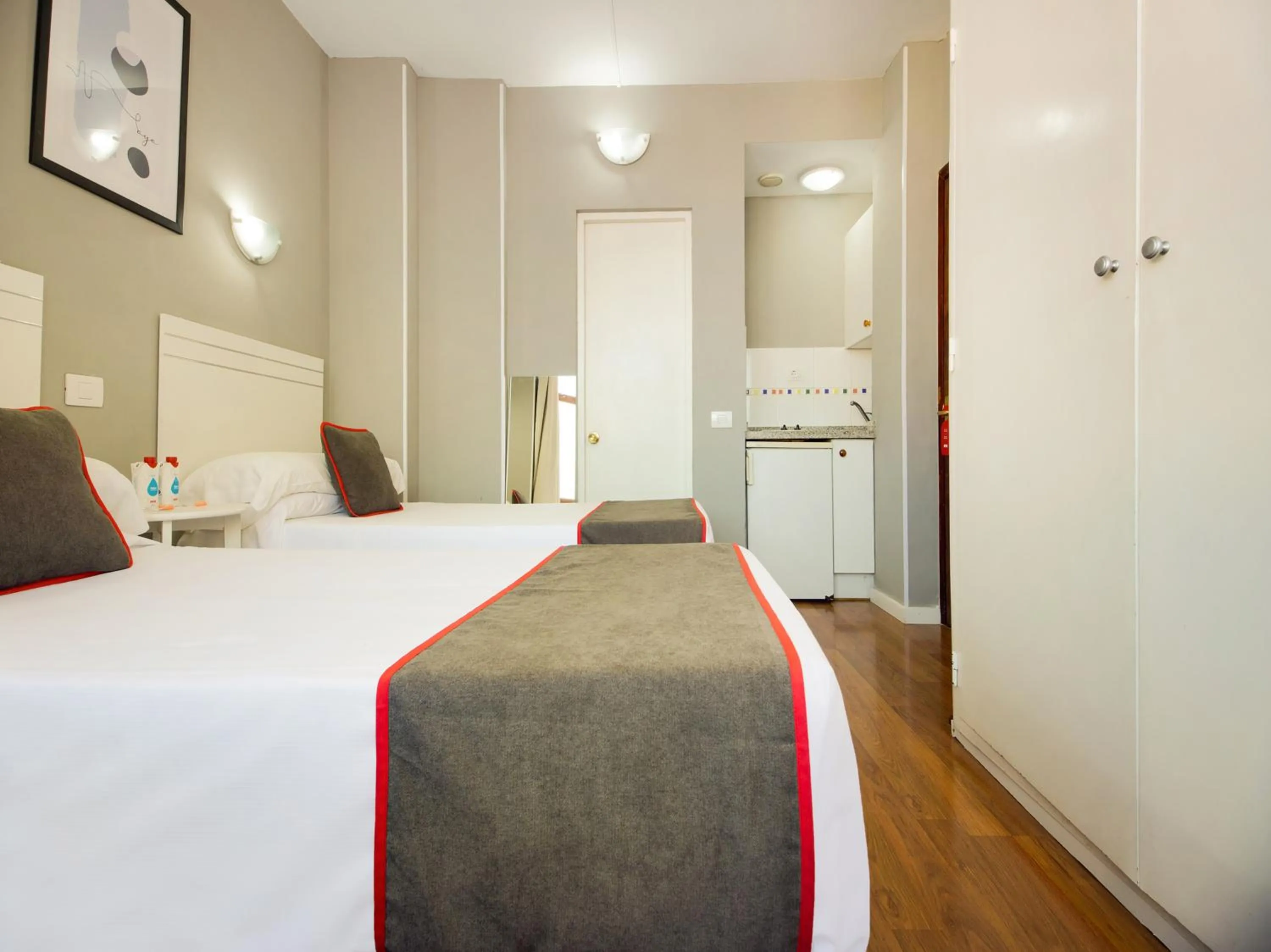 Bed in Miami Santa Catalina