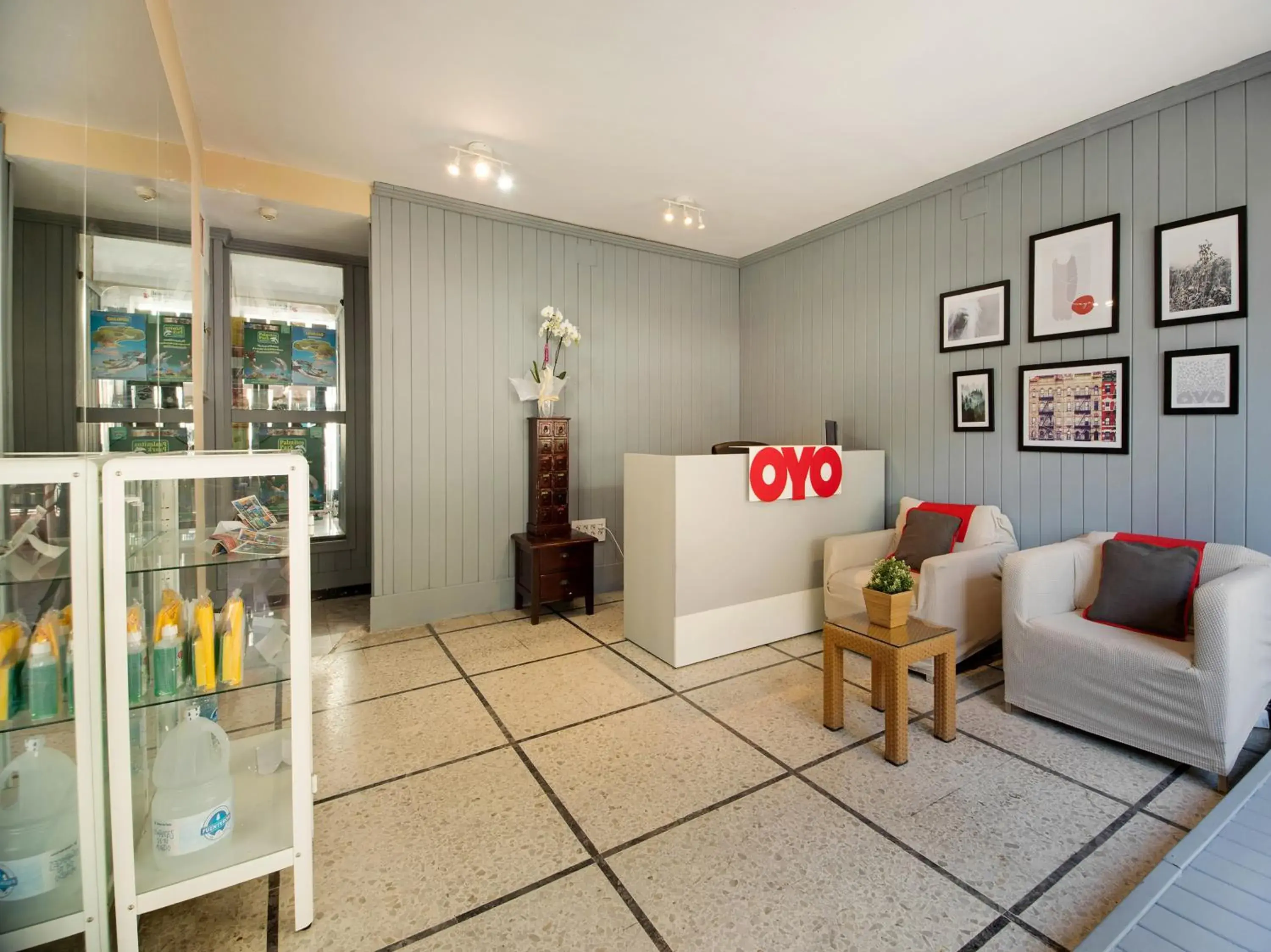 Lobby or reception in Miami Santa Catalina Lobby or reception in Miami Santa Catalina