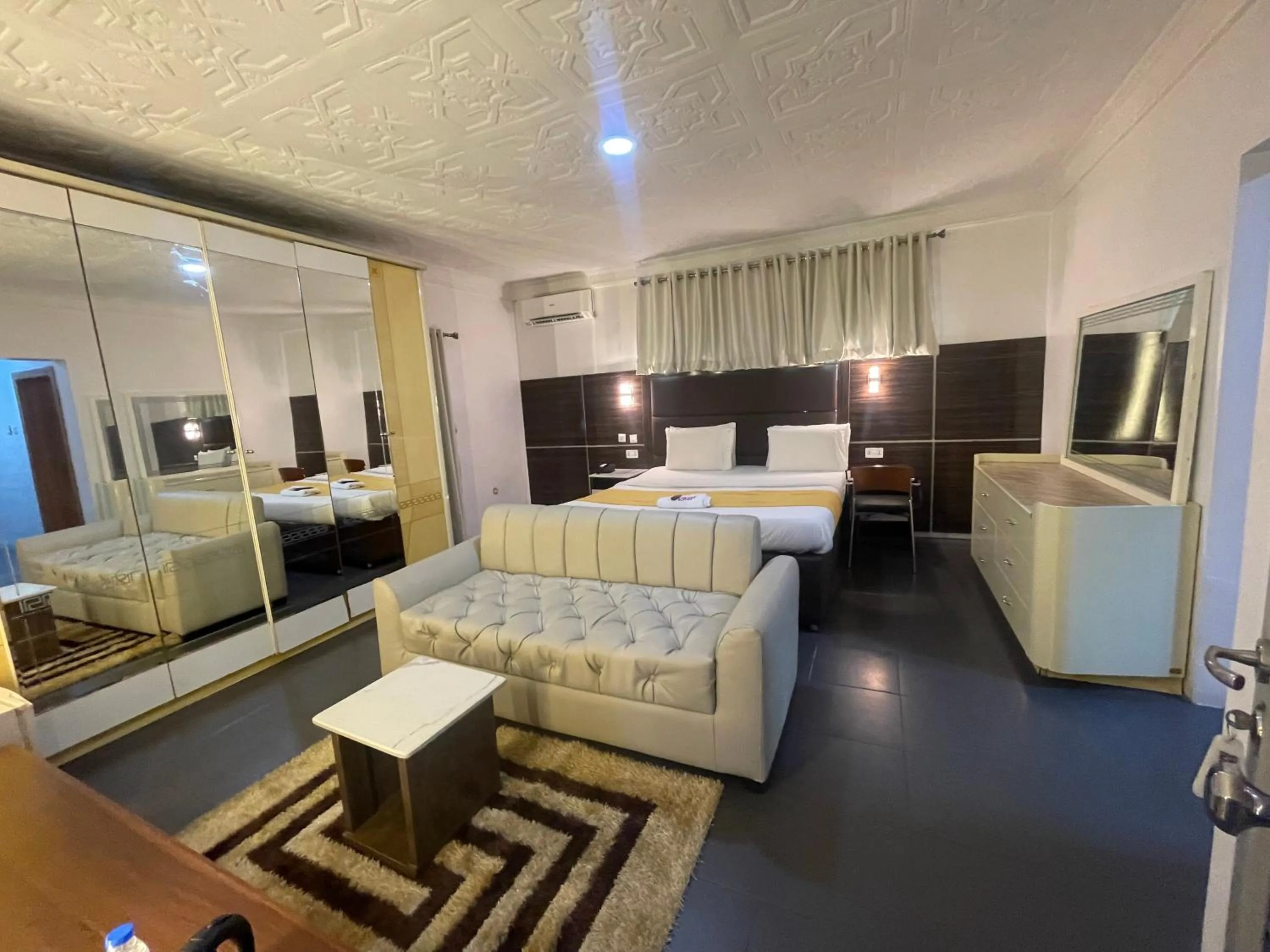 Bed in Flora Suites