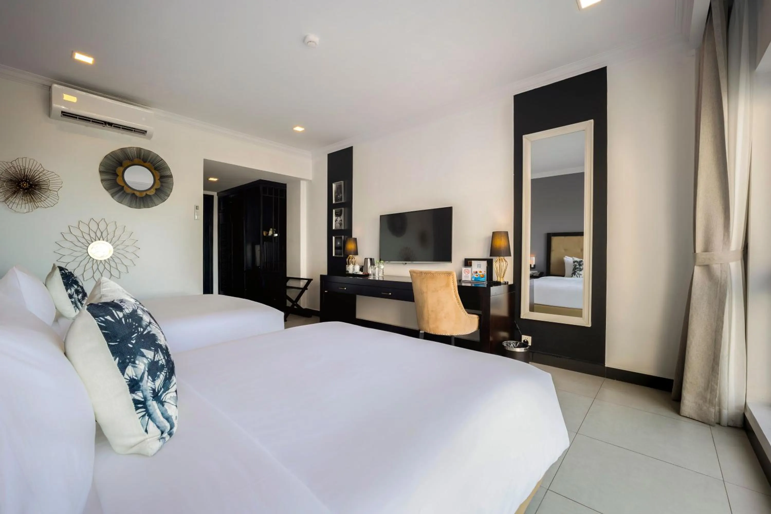 Bed in Queenco Entertainment Resort