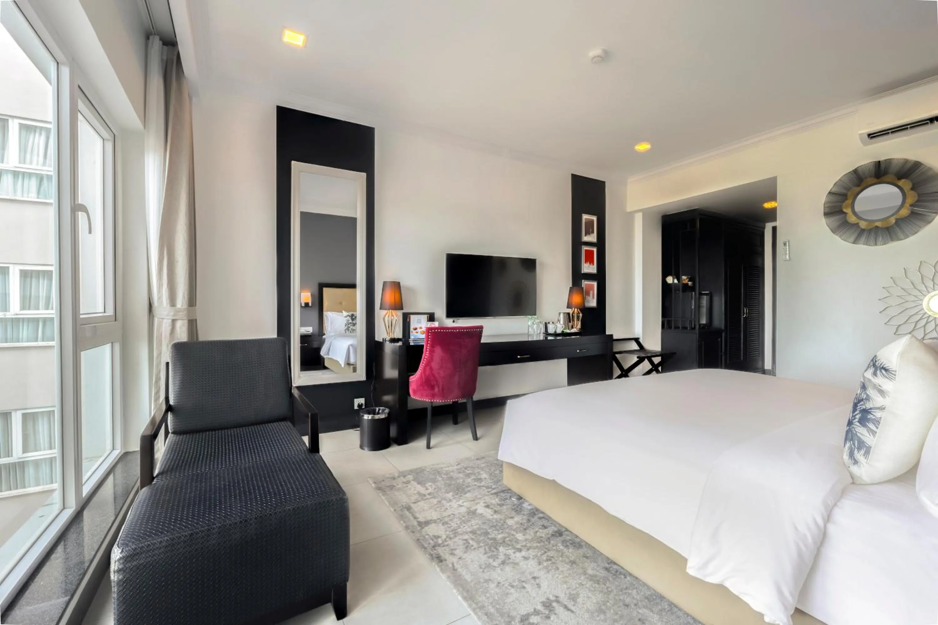 TV and multimedia, Bed in Queenco Entertainment Resort