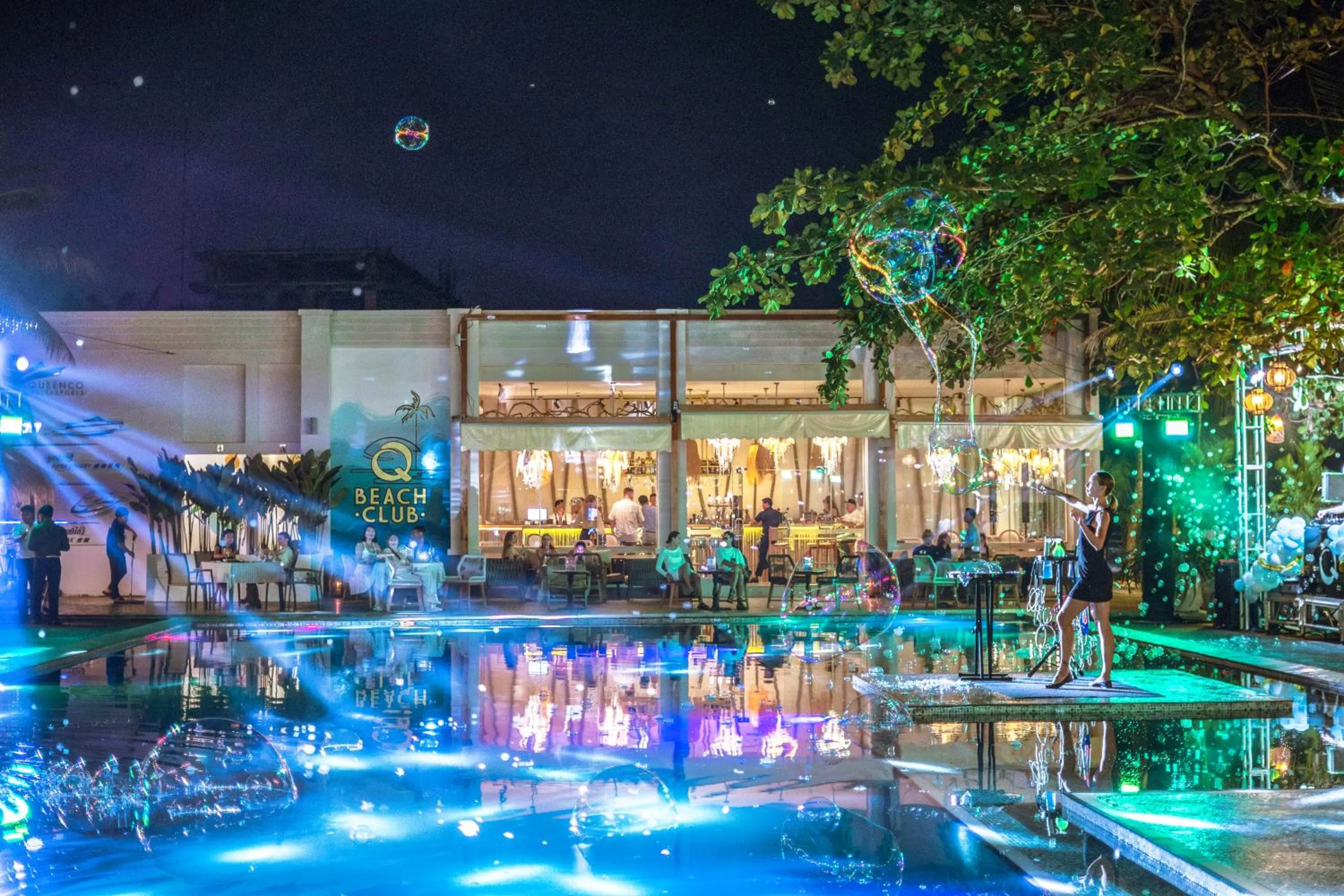Pool view in Queenco Hotel & Casino