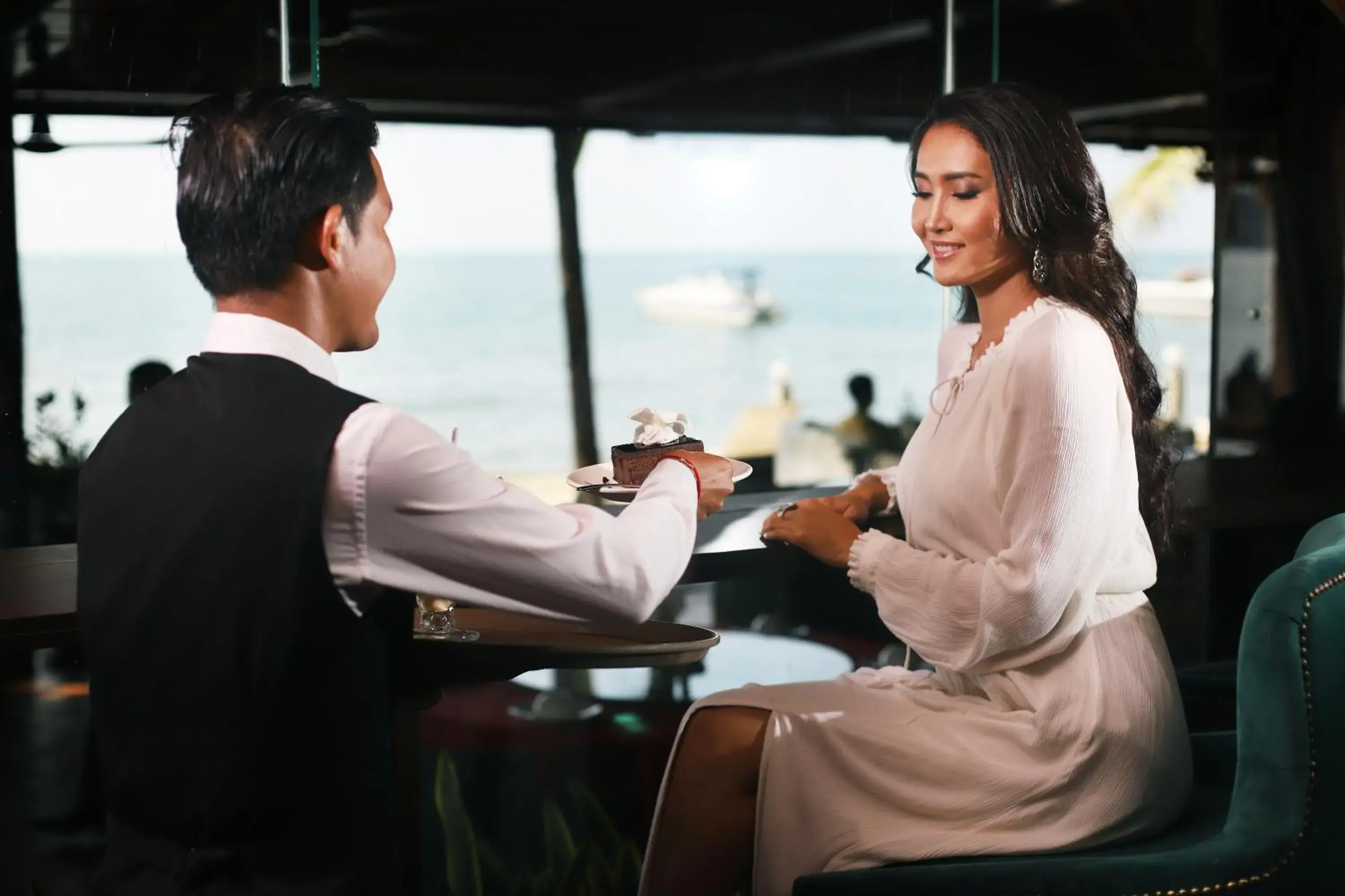 Restaurant/places to eat in Queenco Hotel & Casino Restaurant/places to eat in Queenco Hotel & Casino