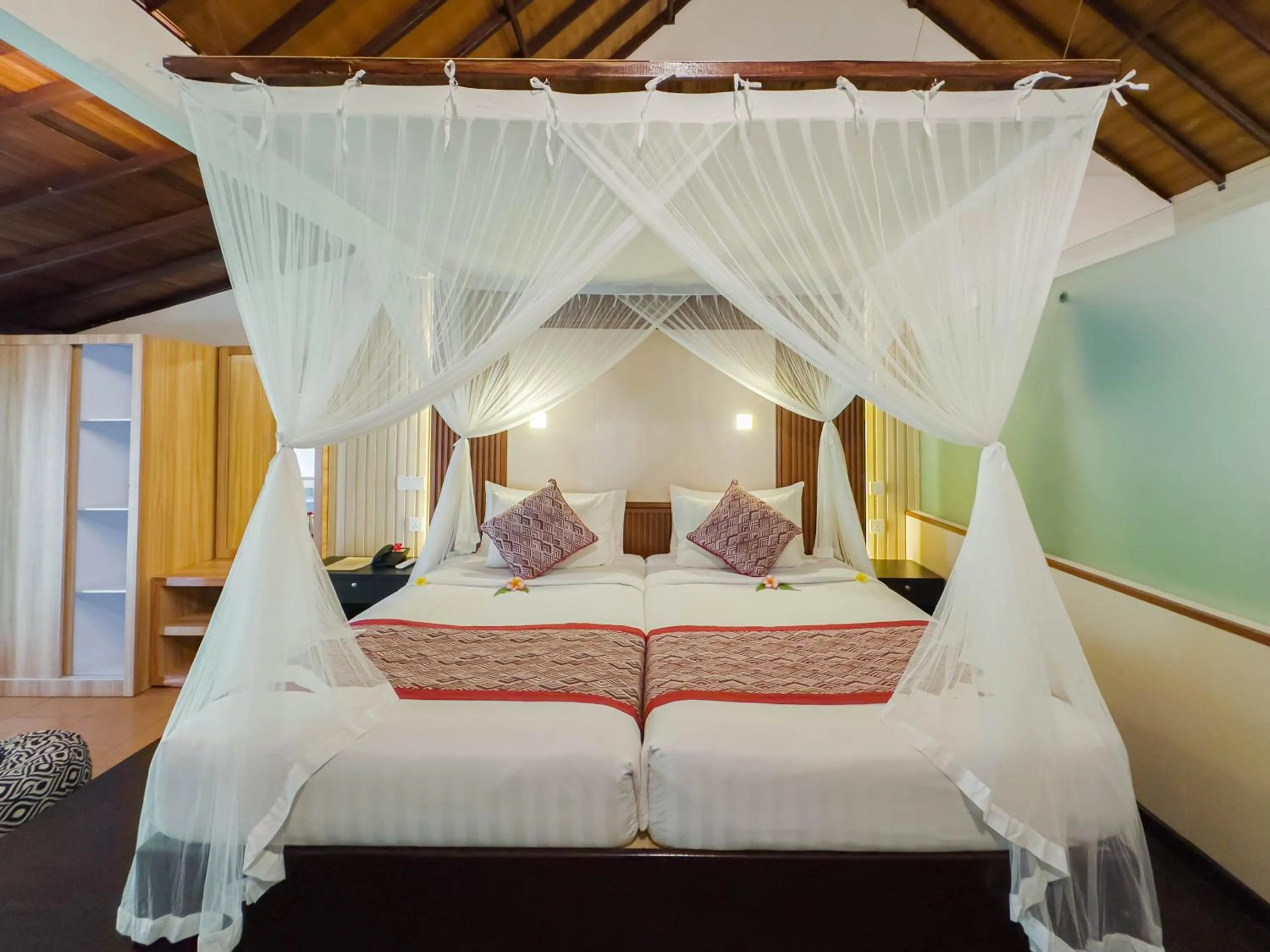 Bedroom, Bed in Ubud Sari Health Resort