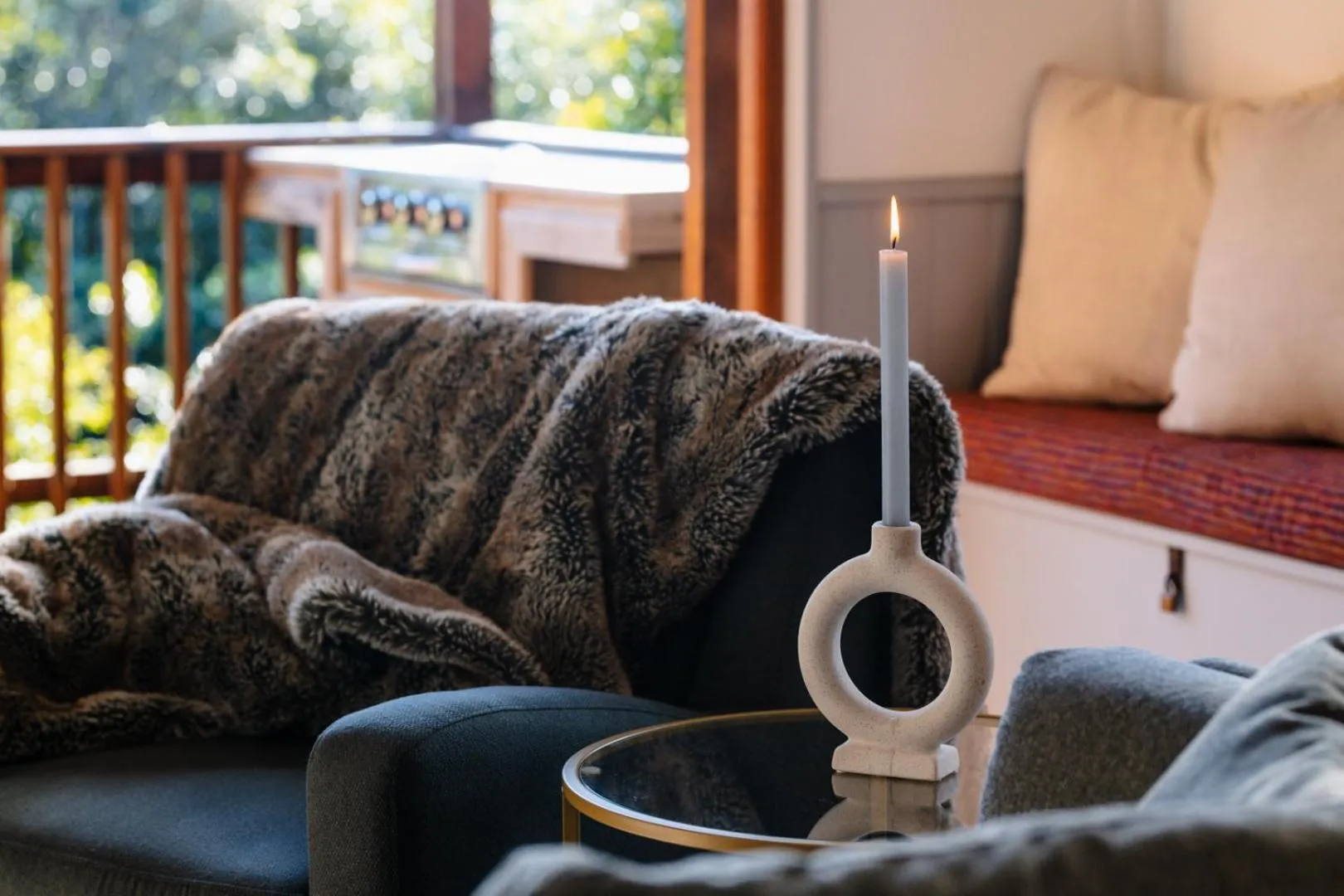 Living room in Moonshine on Whiskey Creek