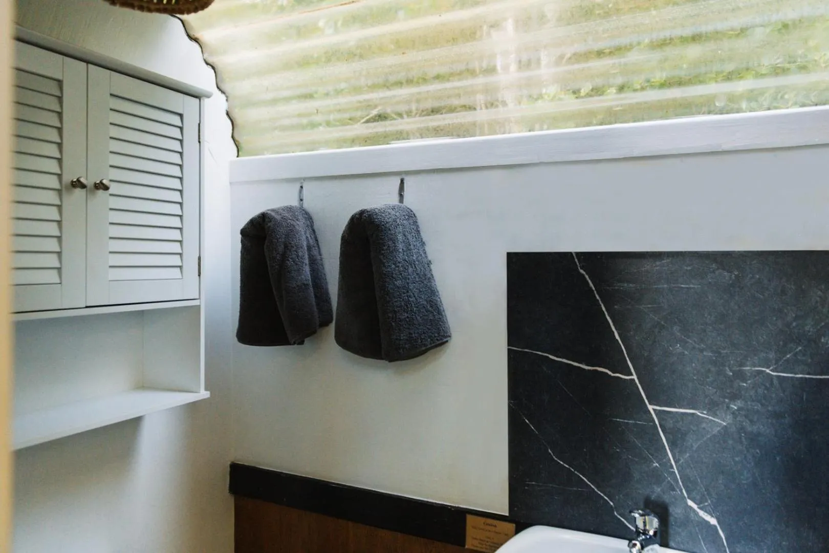 Bathroom in Moonshine on Whiskey Creek