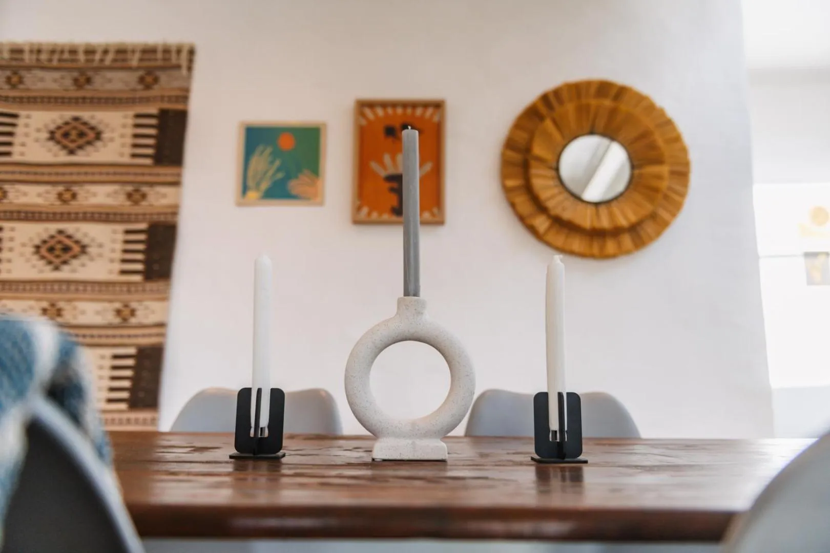 Decorative detail in Moonshine on Whiskey Creek