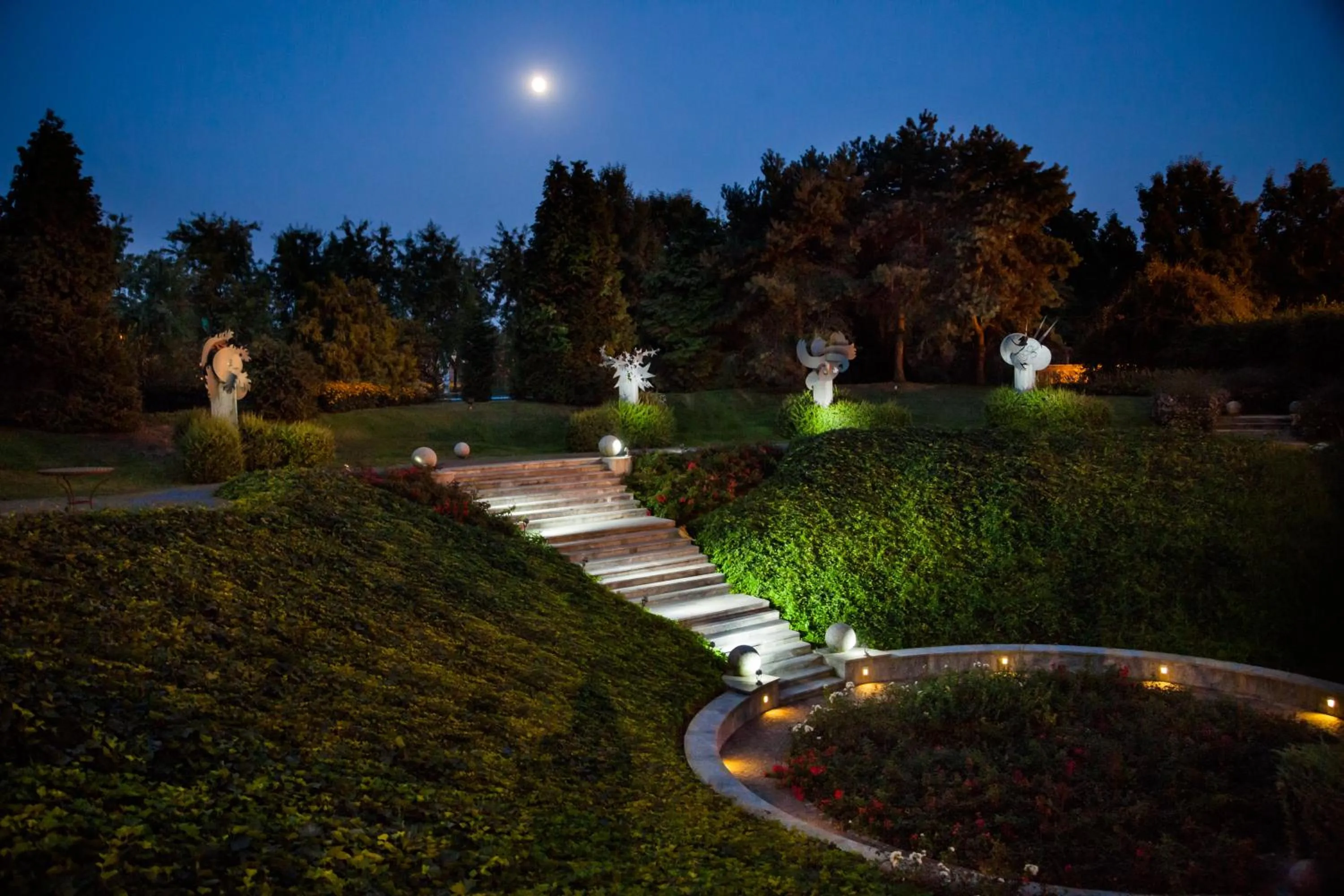 Garden in Cosmo Residence