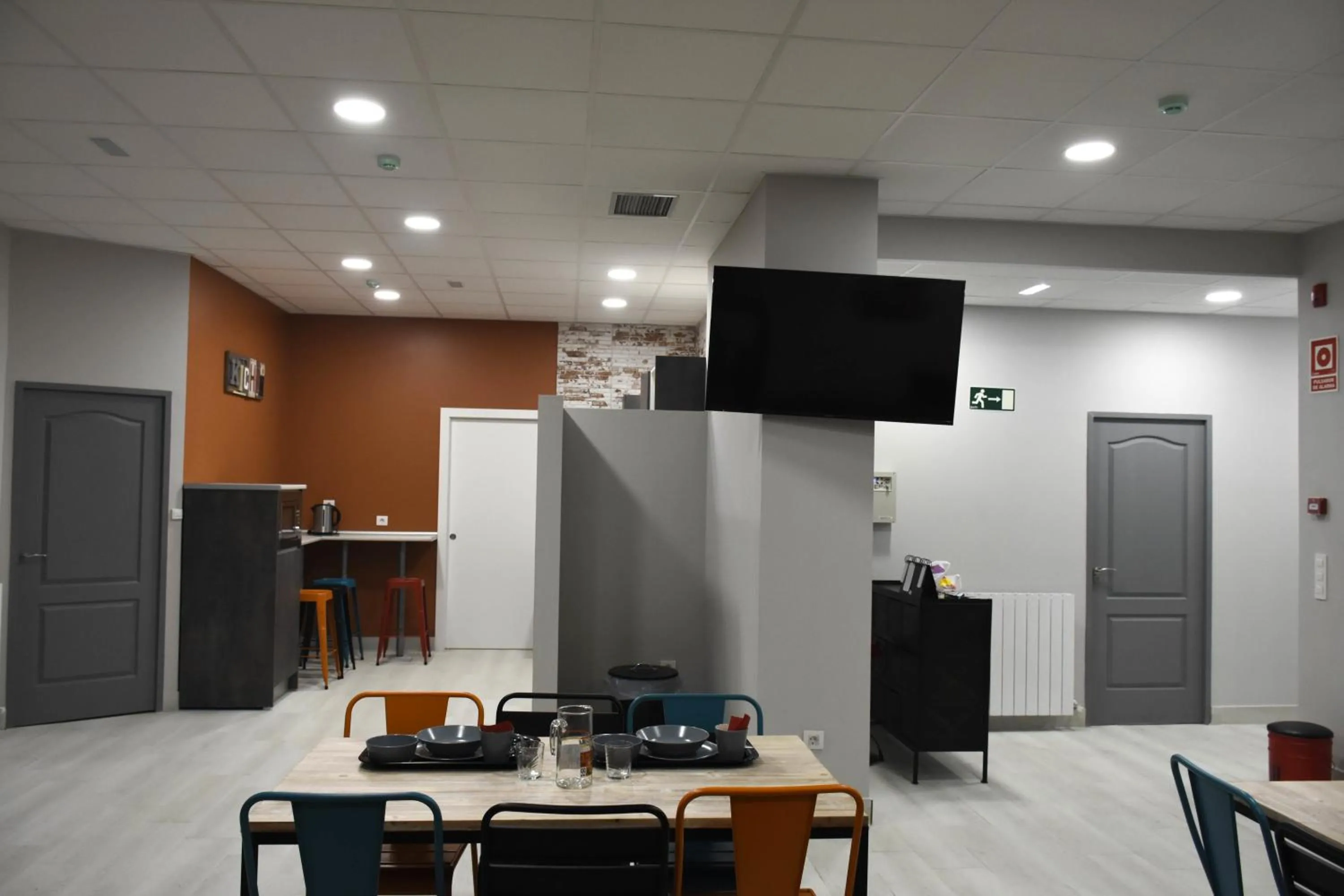 Restaurant/places to eat in Albergue Bide-Ona