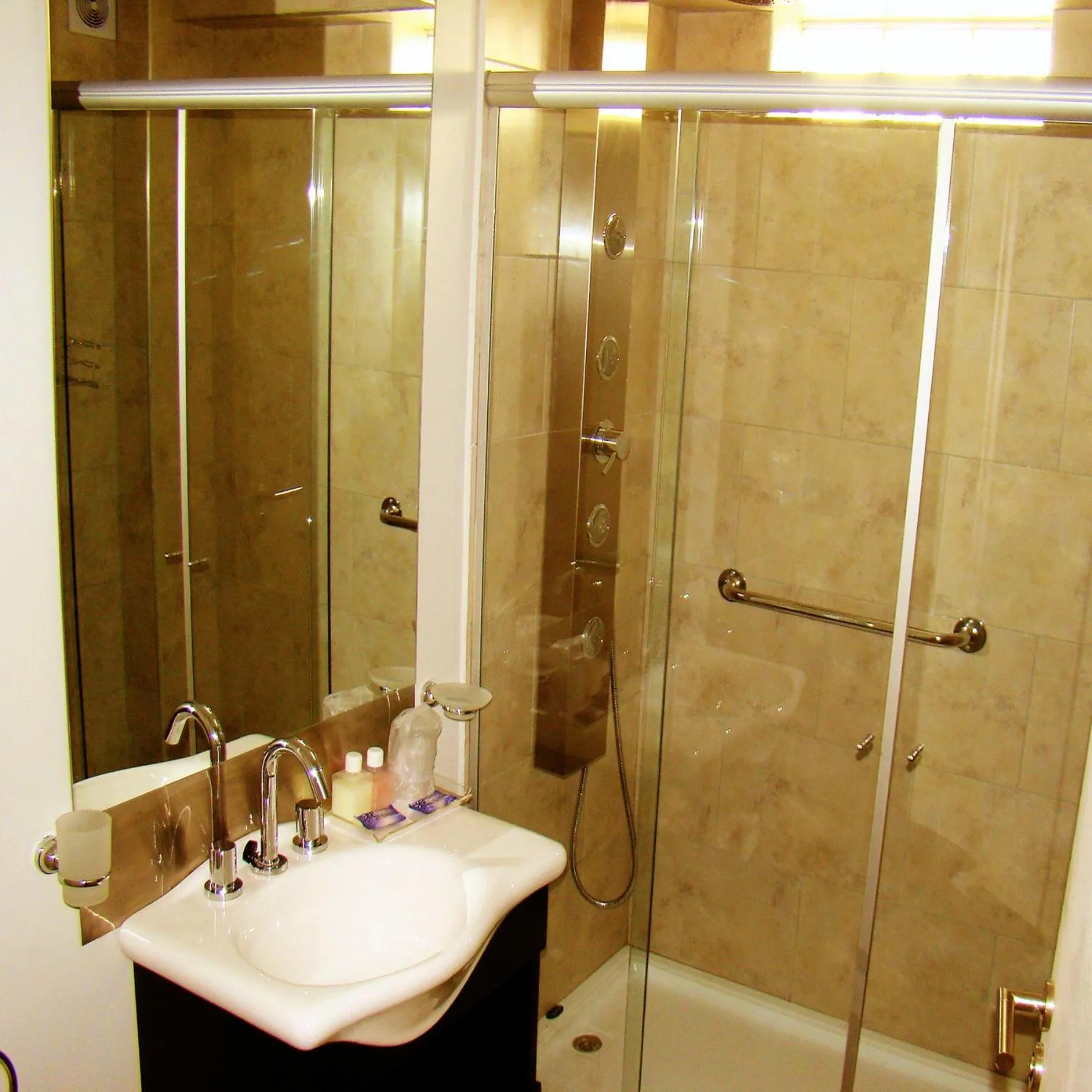 Bathroom in Bue Hotel