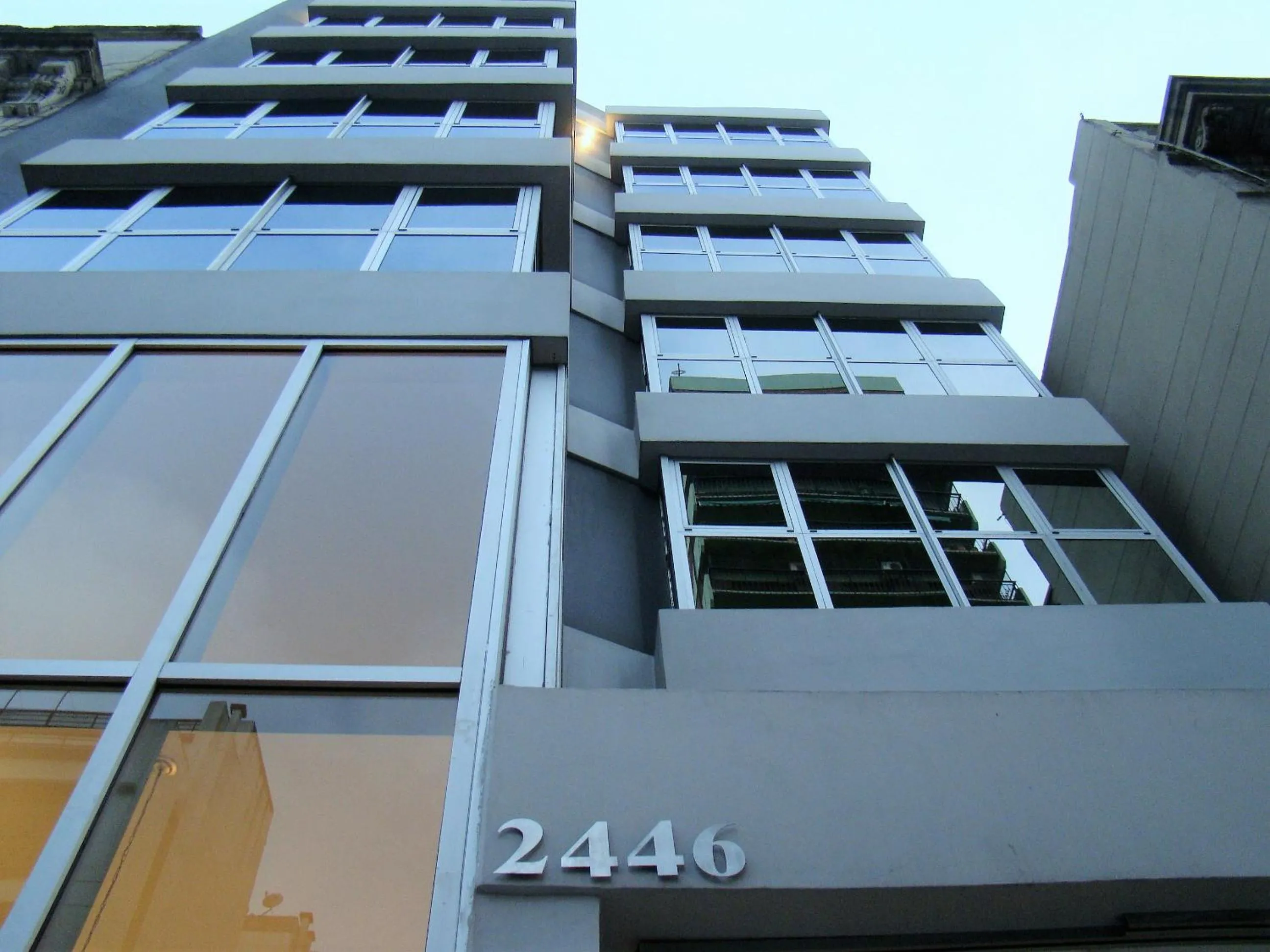 Property building in Bue Hotel