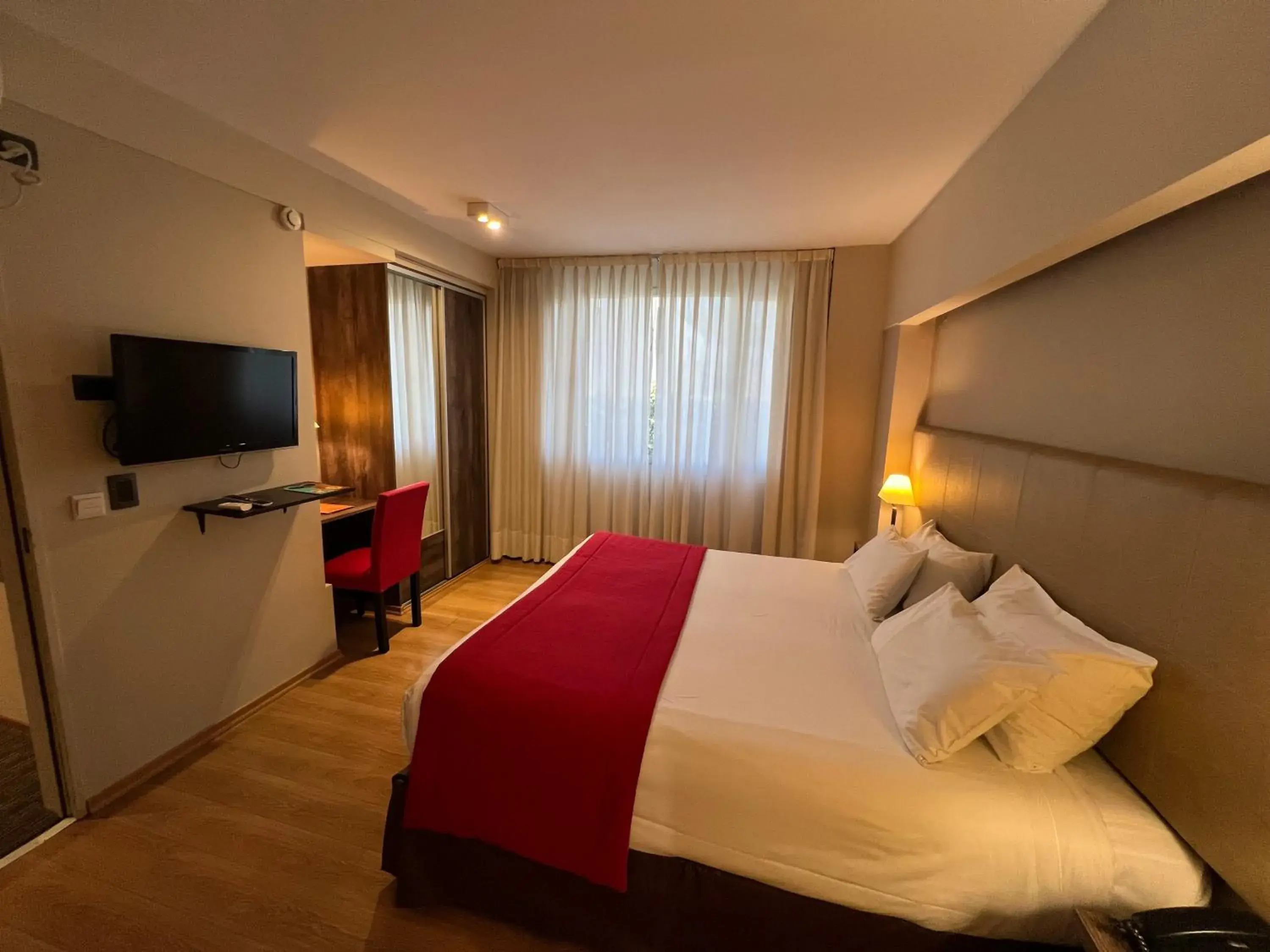 Standard Queen Room in Bue Hotel Standard Queen Room in Bue Hotel