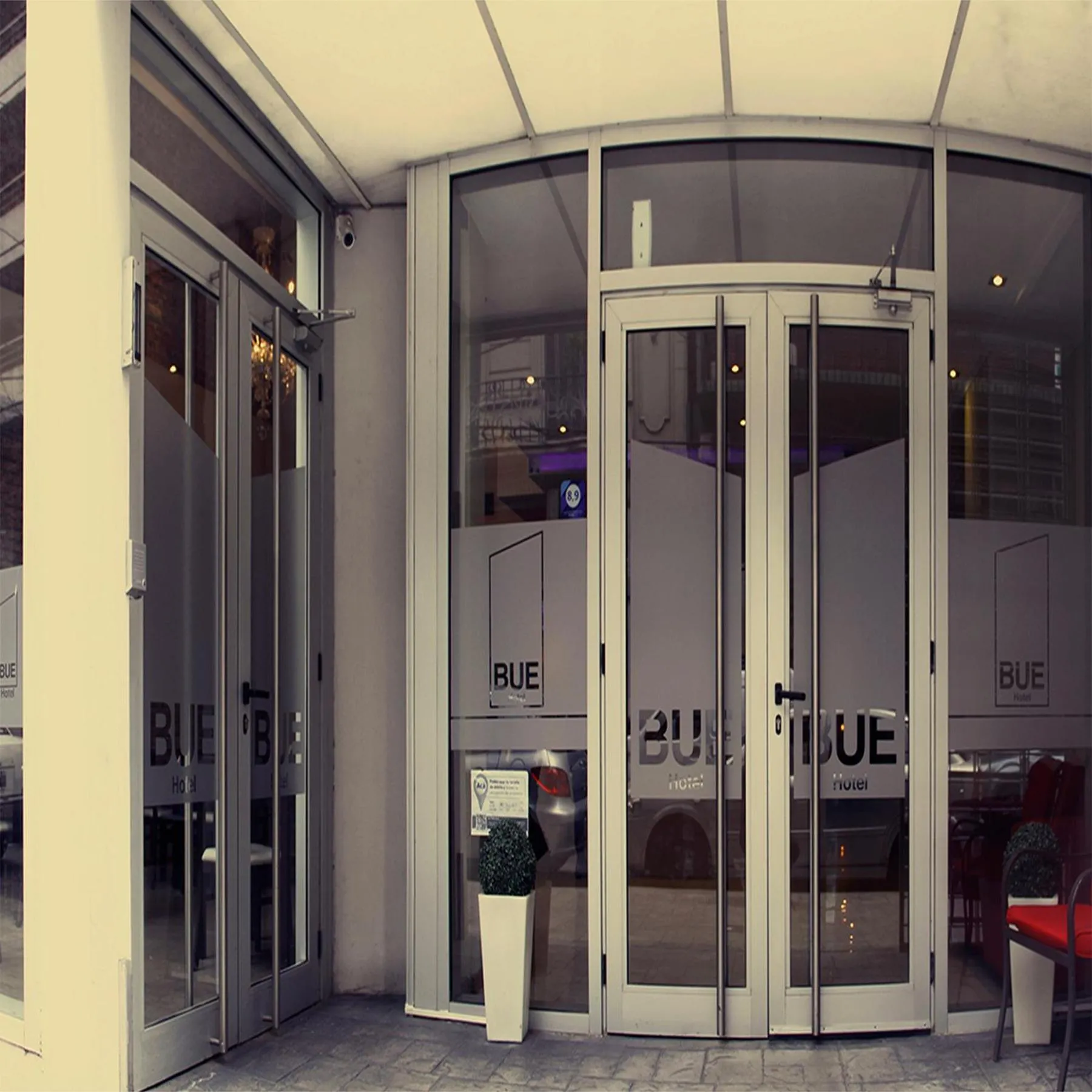 Property building in Bue Hotel