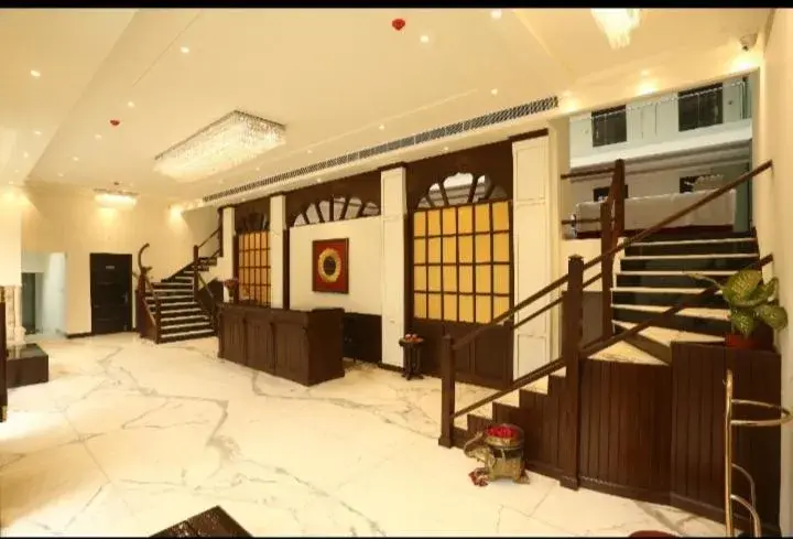 The Exotica Grandeur The Exotica Grandeur