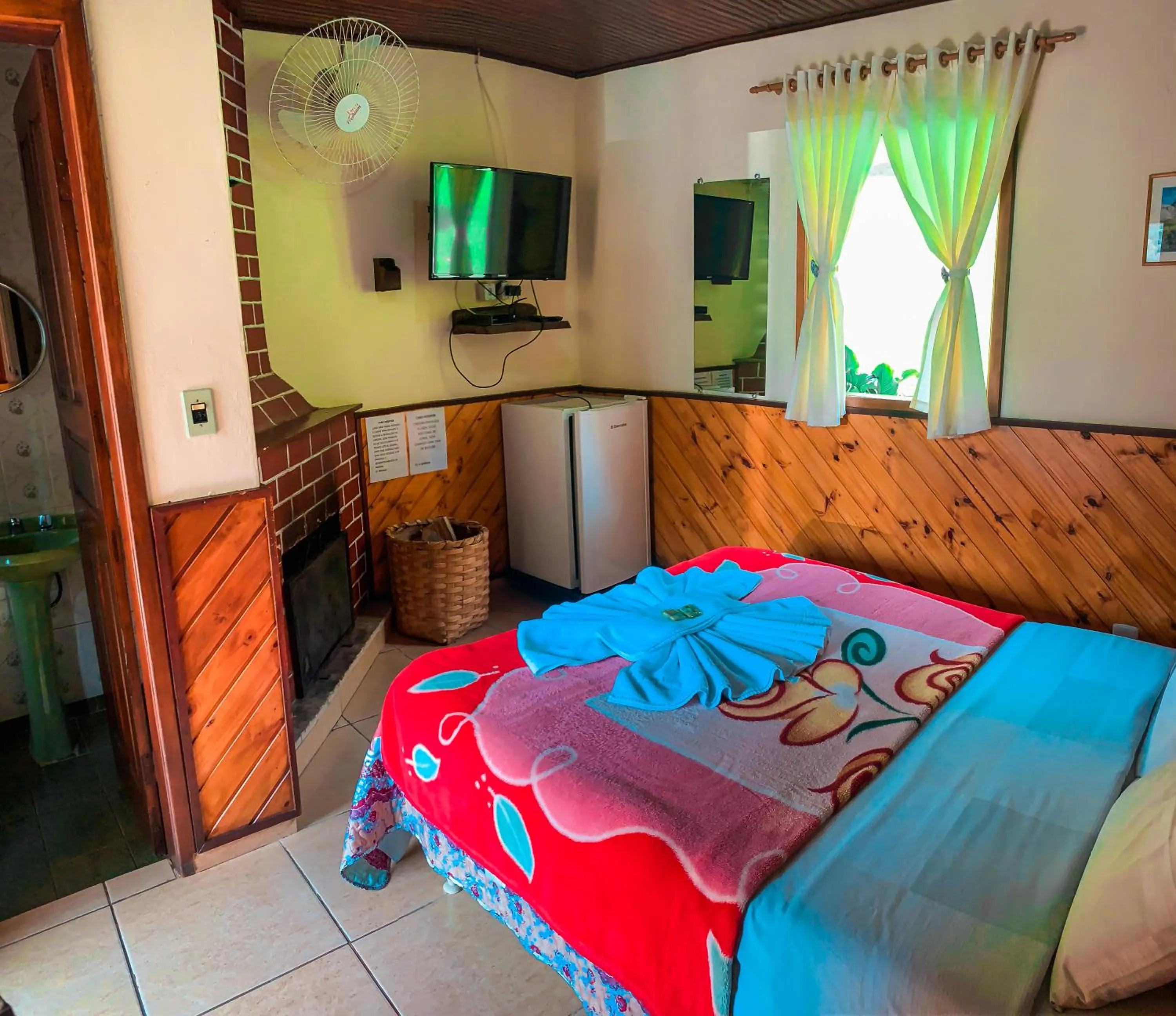 Photo of the whole room, Bed in Pousada Águas Claras
