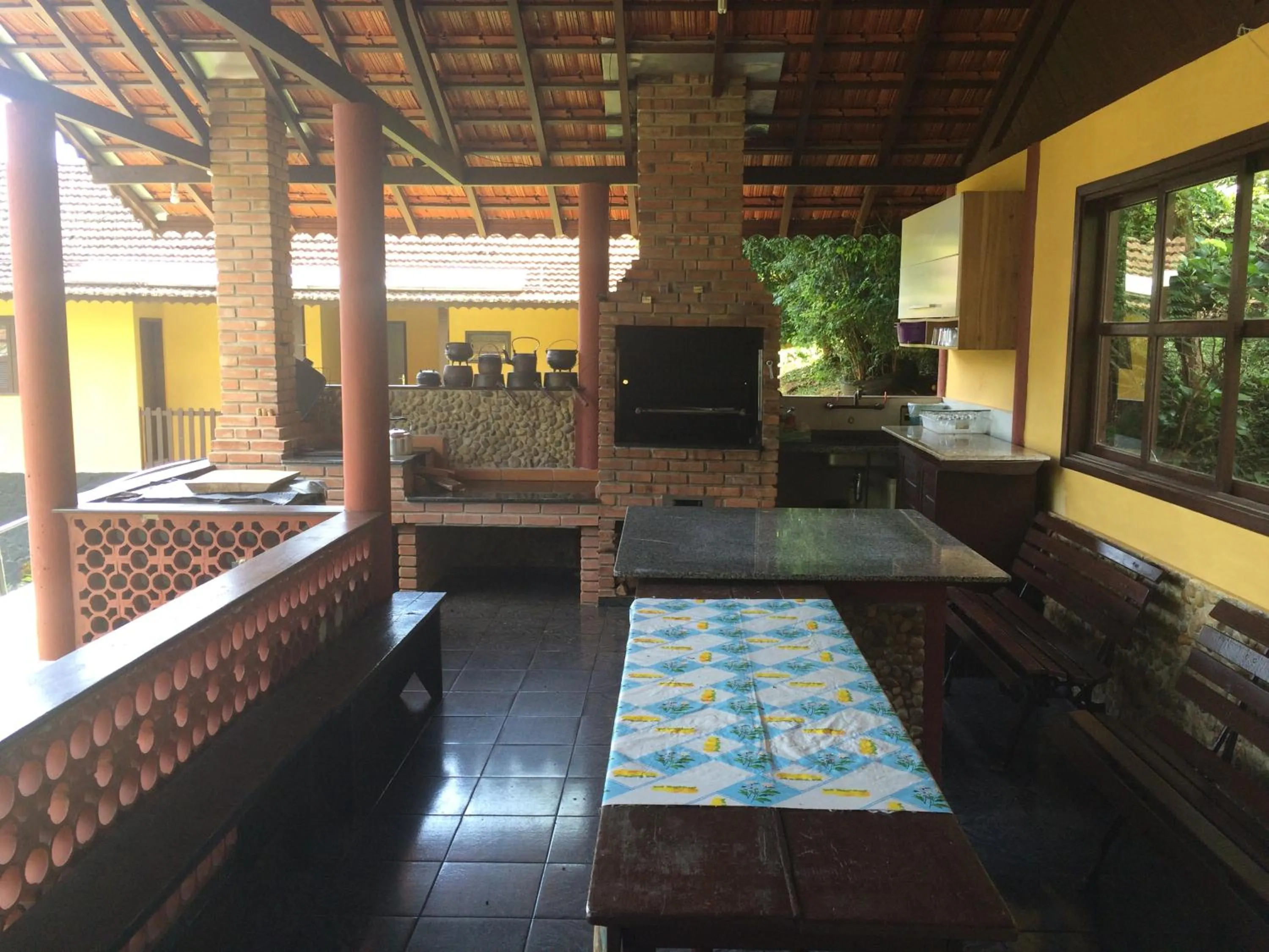BBQ facilities in Pousada Águas Claras