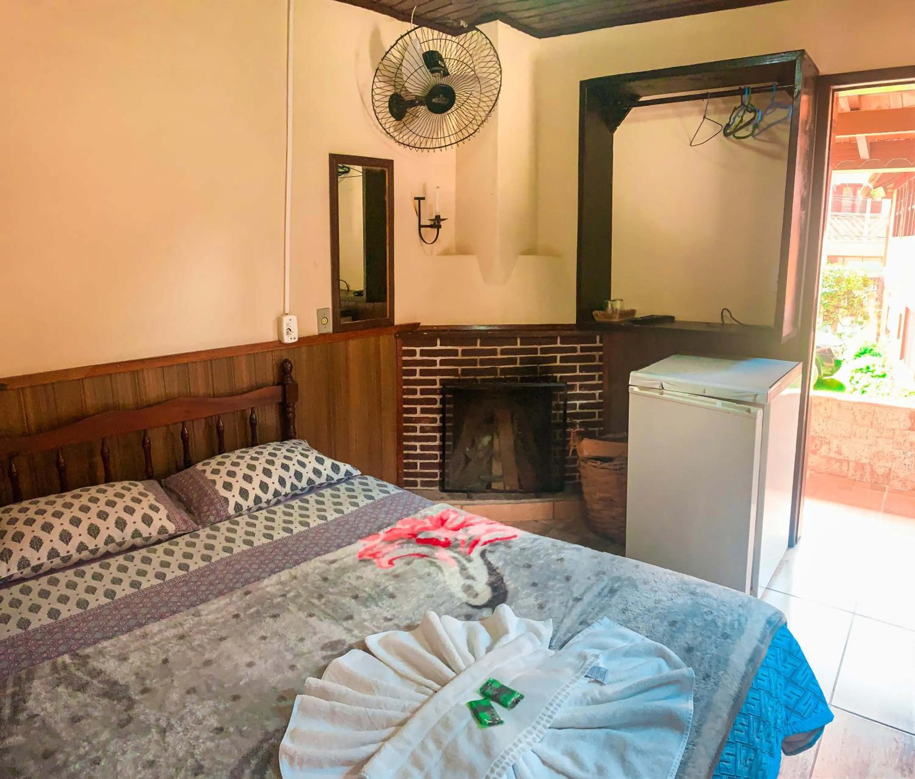 Photo of the whole room, Bed in Pousada Águas Claras