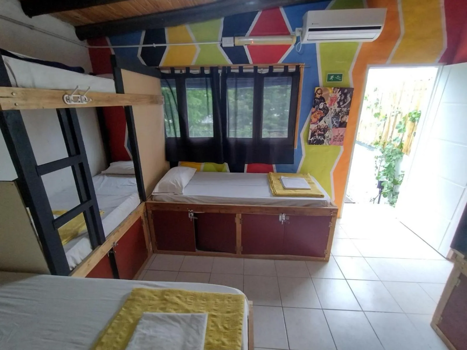 Photo of the whole room, Bed in Amukan Guest House