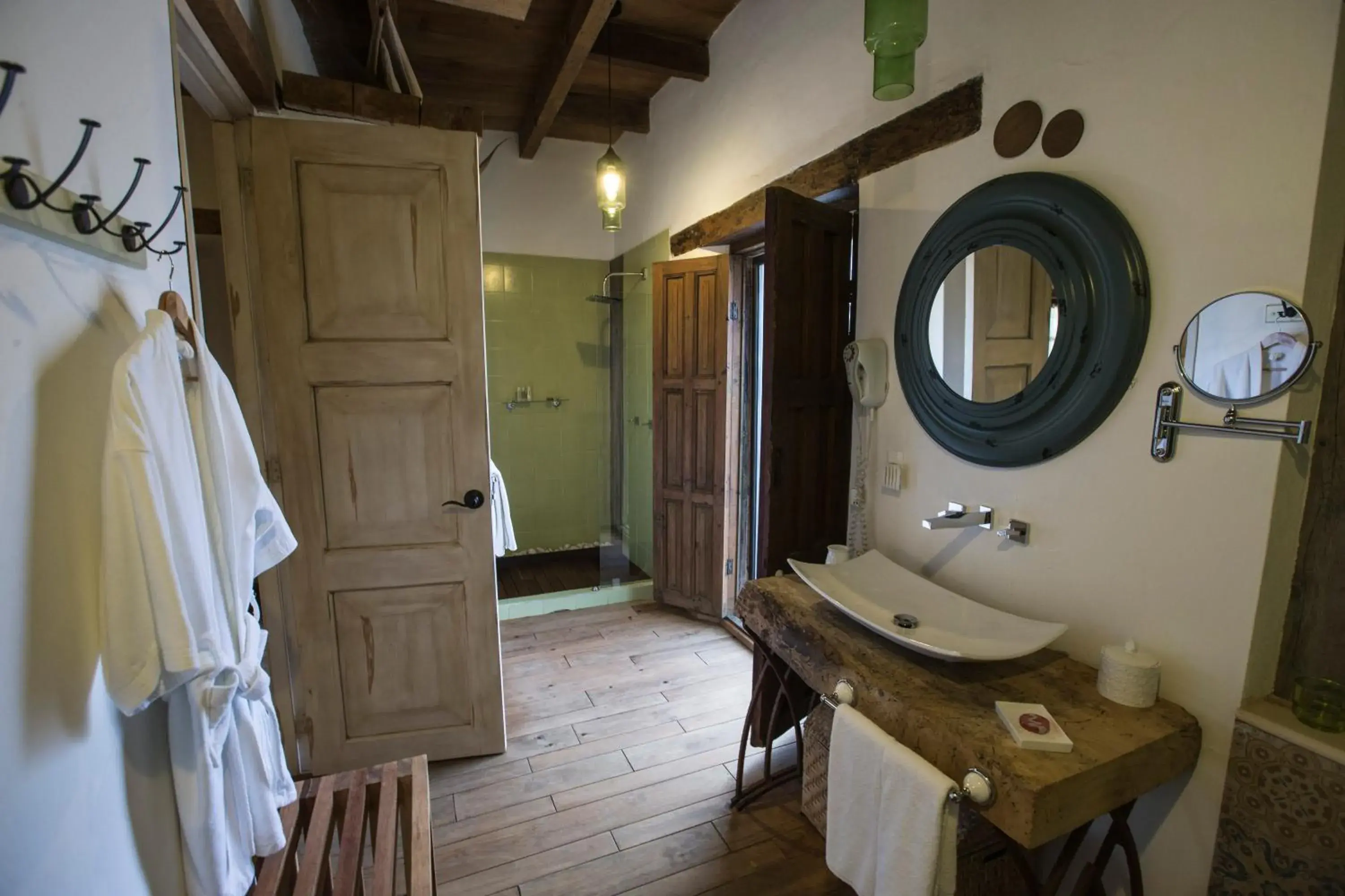 Suite in Mexicanos 10 CasaVieja Suite in Mexicanos 10 CasaVieja