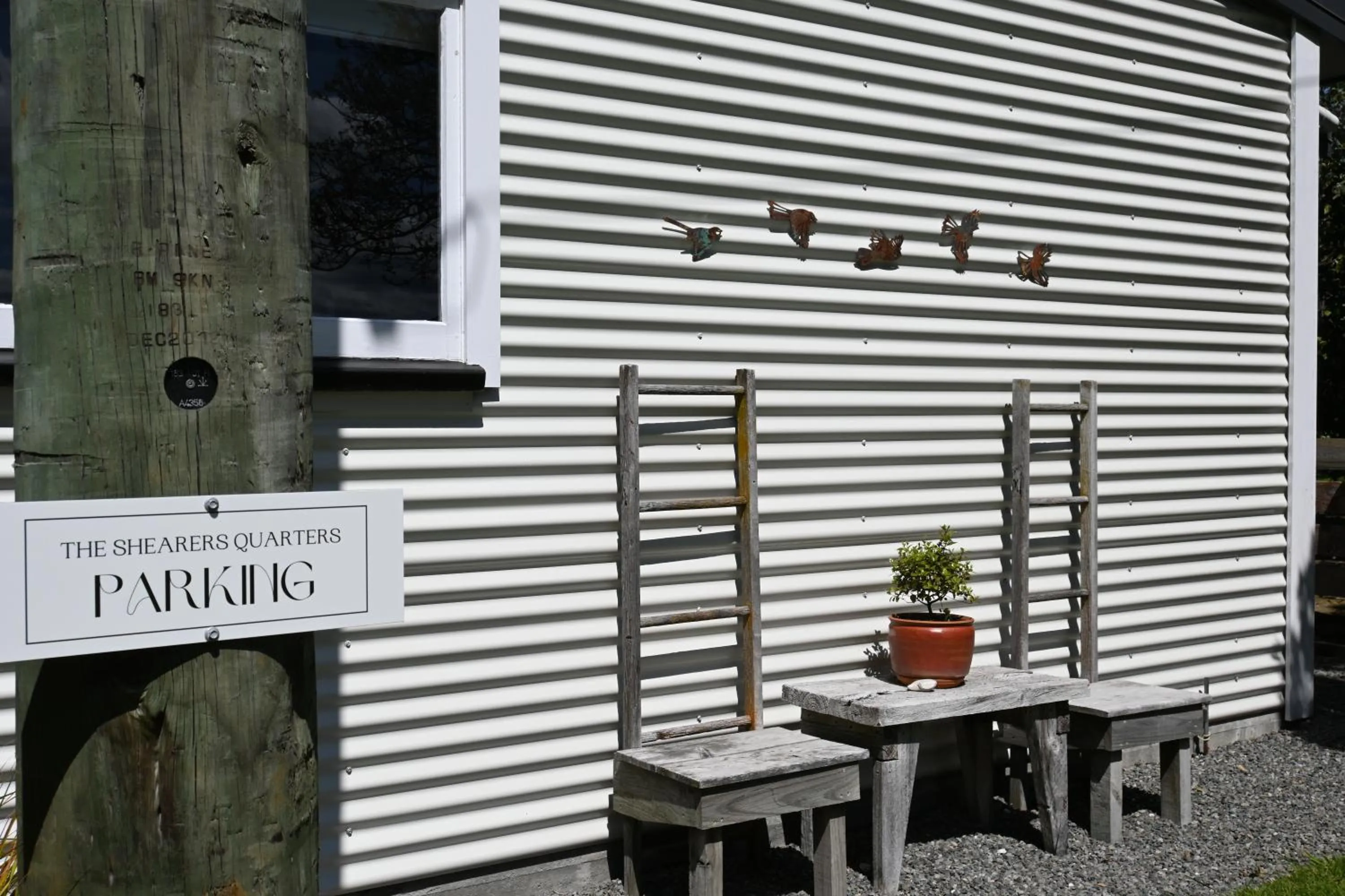 Property building in St Leonards Vineyard Cottages
