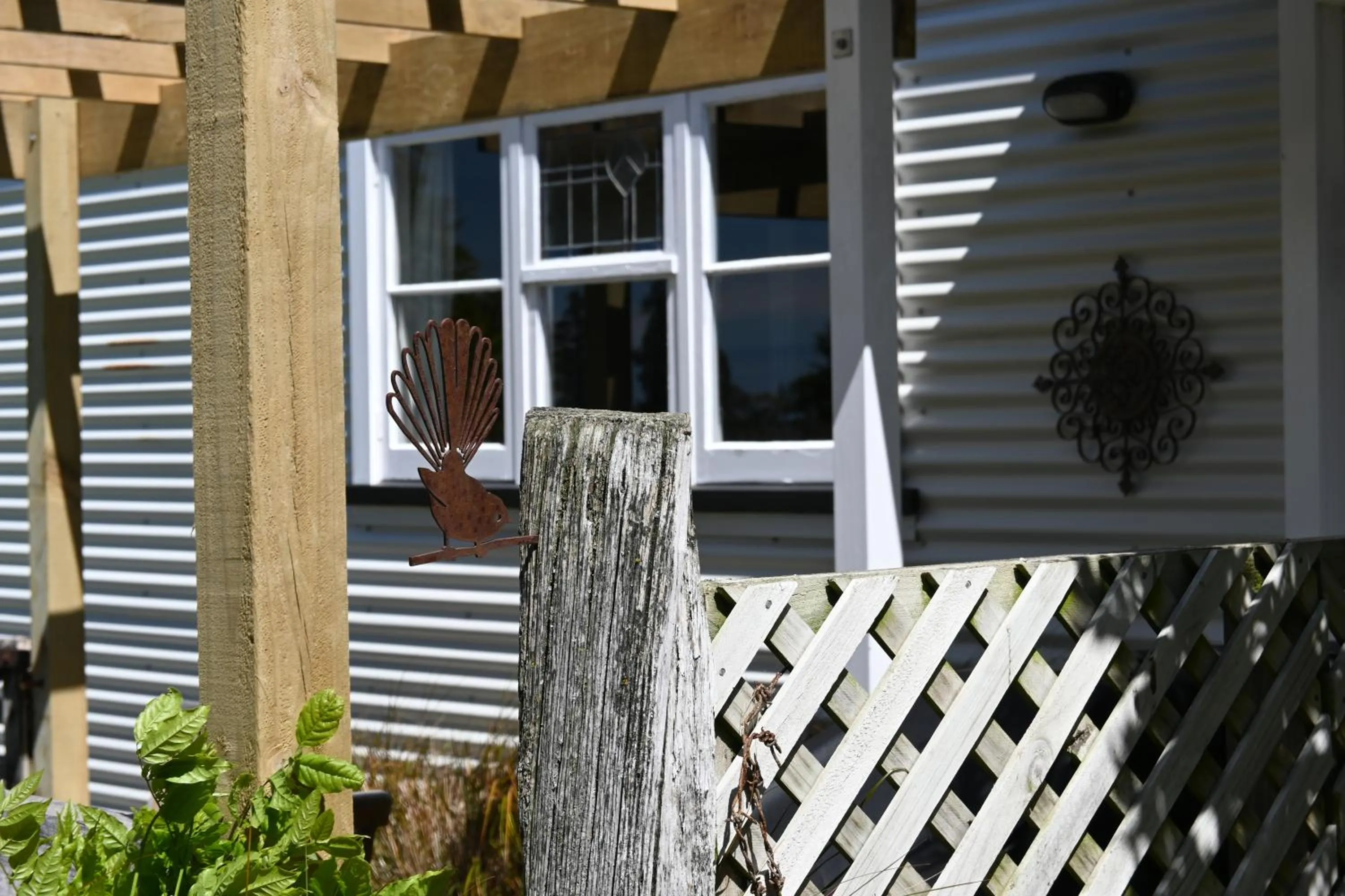 Property building in St Leonards Vineyard Cottages
