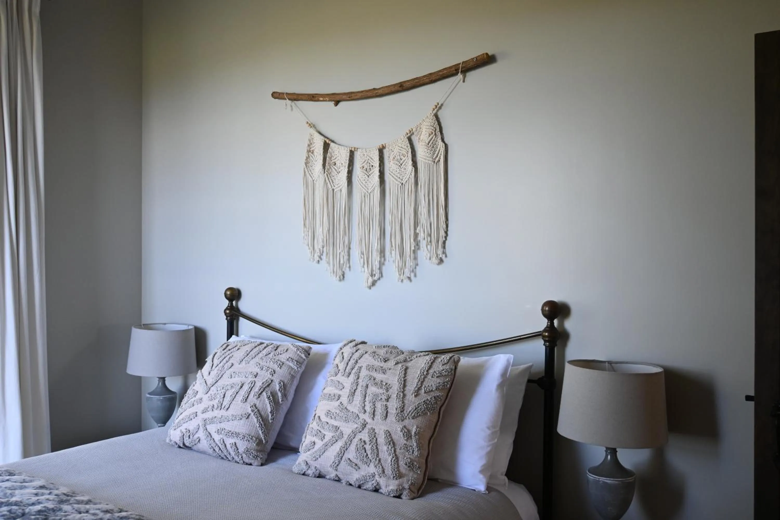 Bed in St Leonards Vineyard Cottages