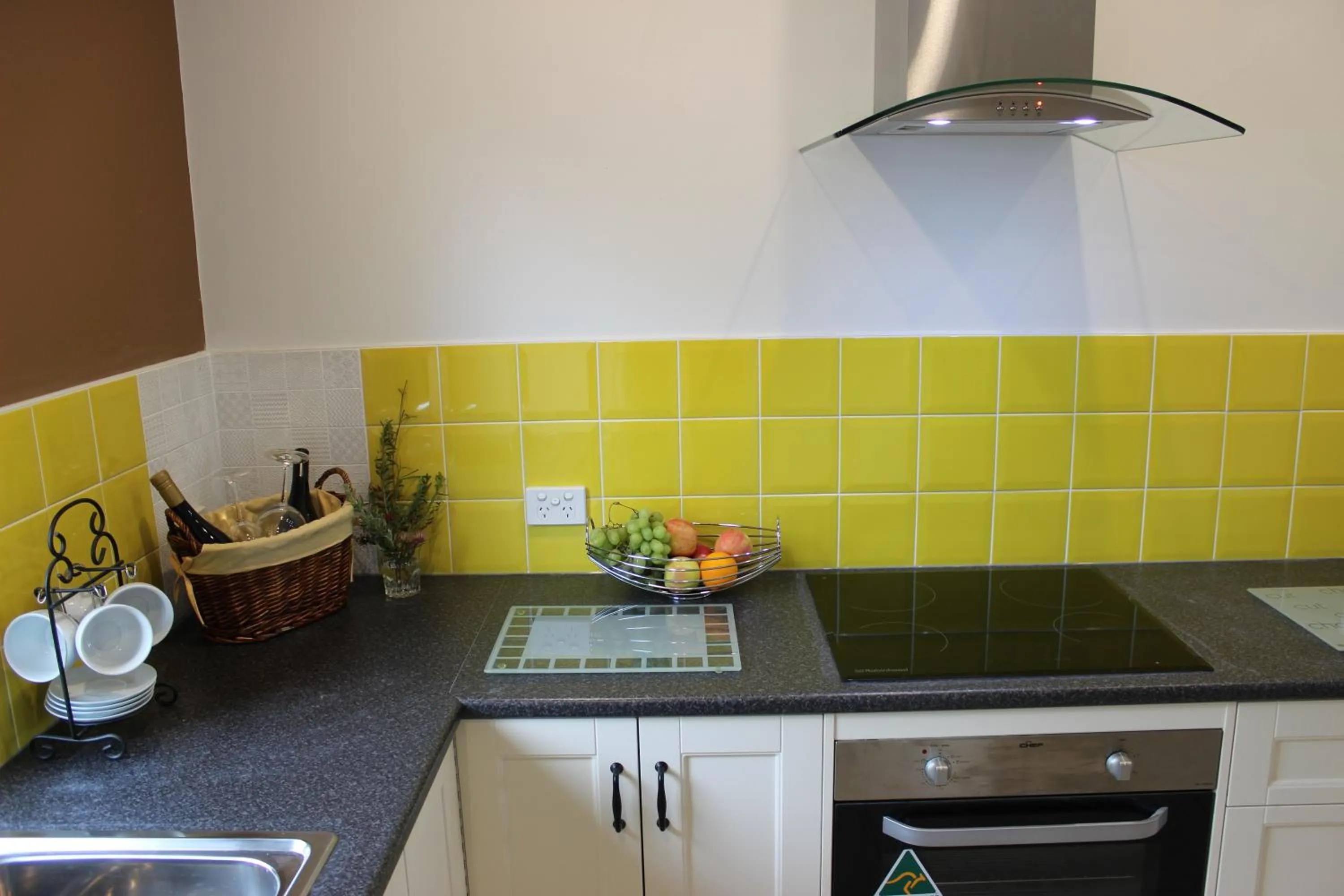 Kitchen or kitchenette in The Grape and Olive at Willunga