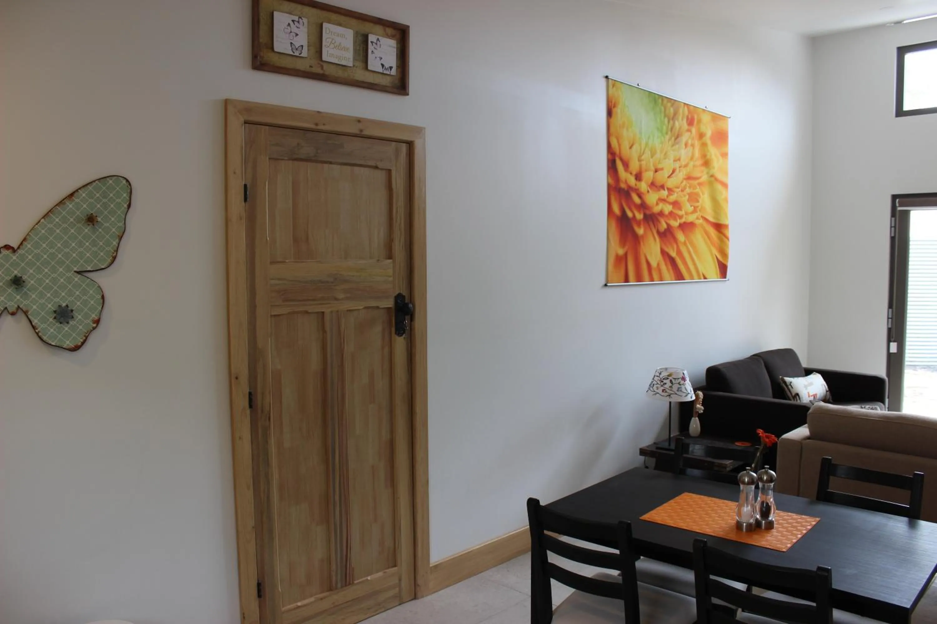 Seating area in The Grape and Olive at Willunga