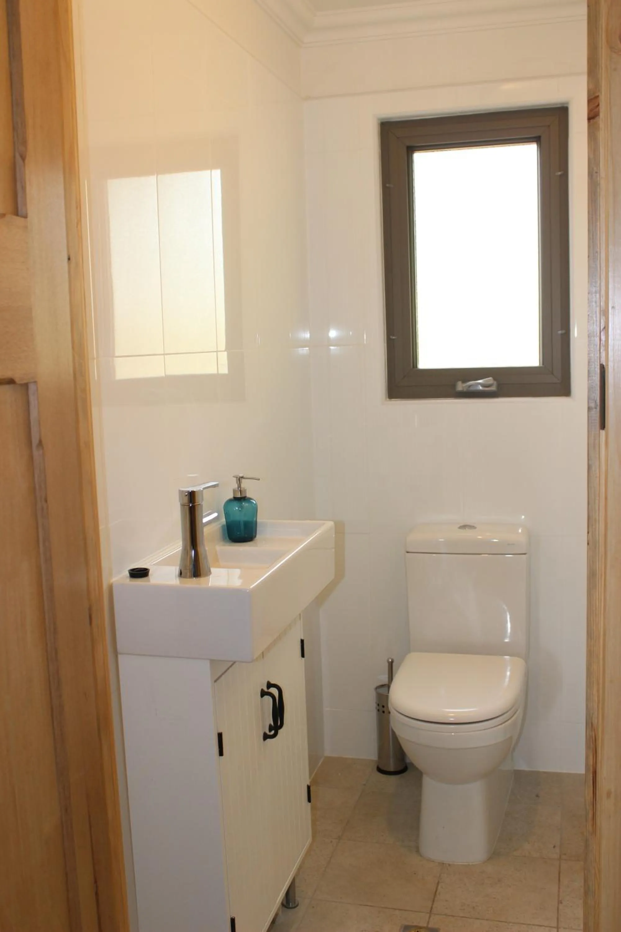 Toilet in The Grape and Olive at Willunga