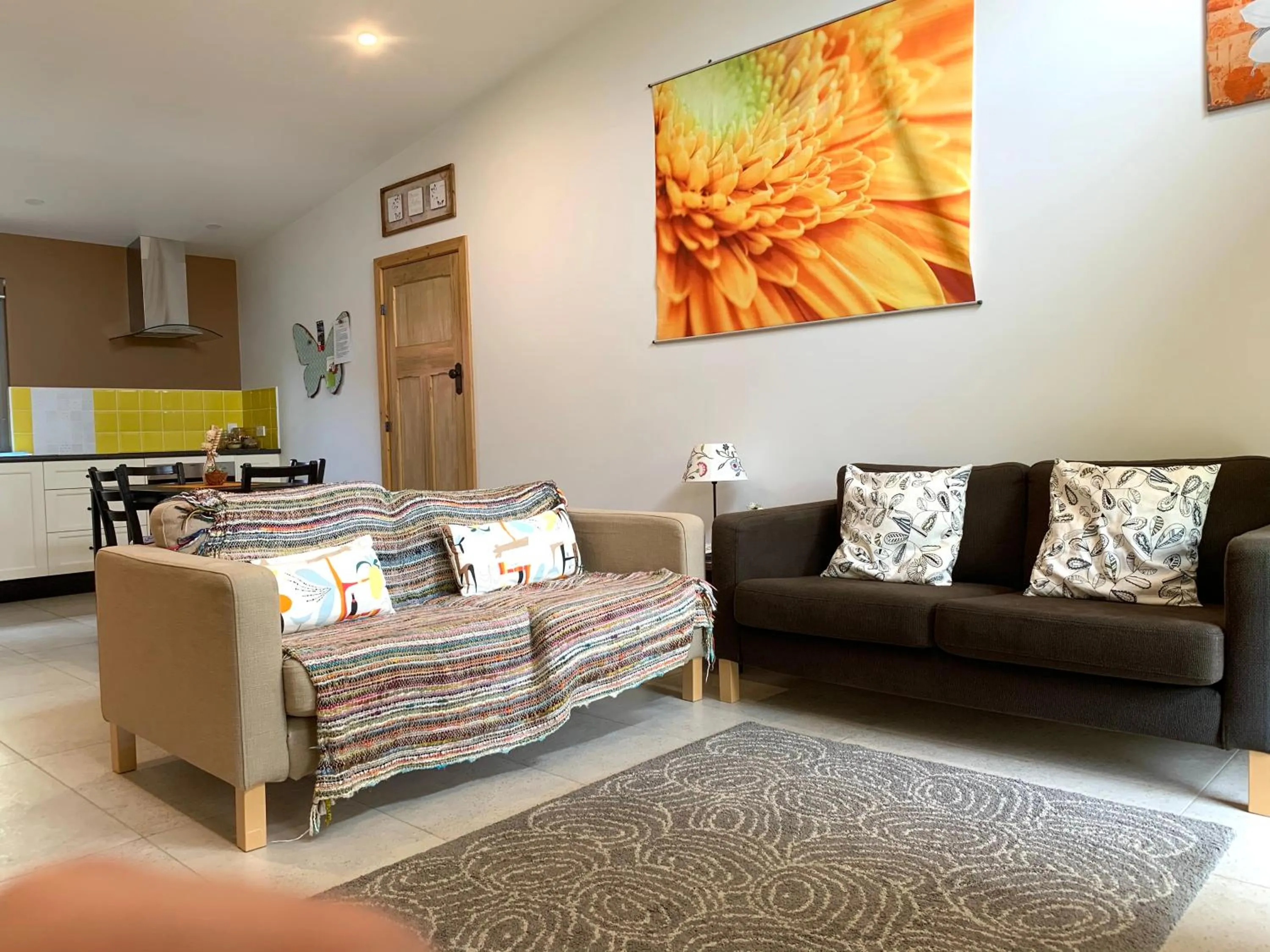 Living room in The Grape and Olive at Willunga