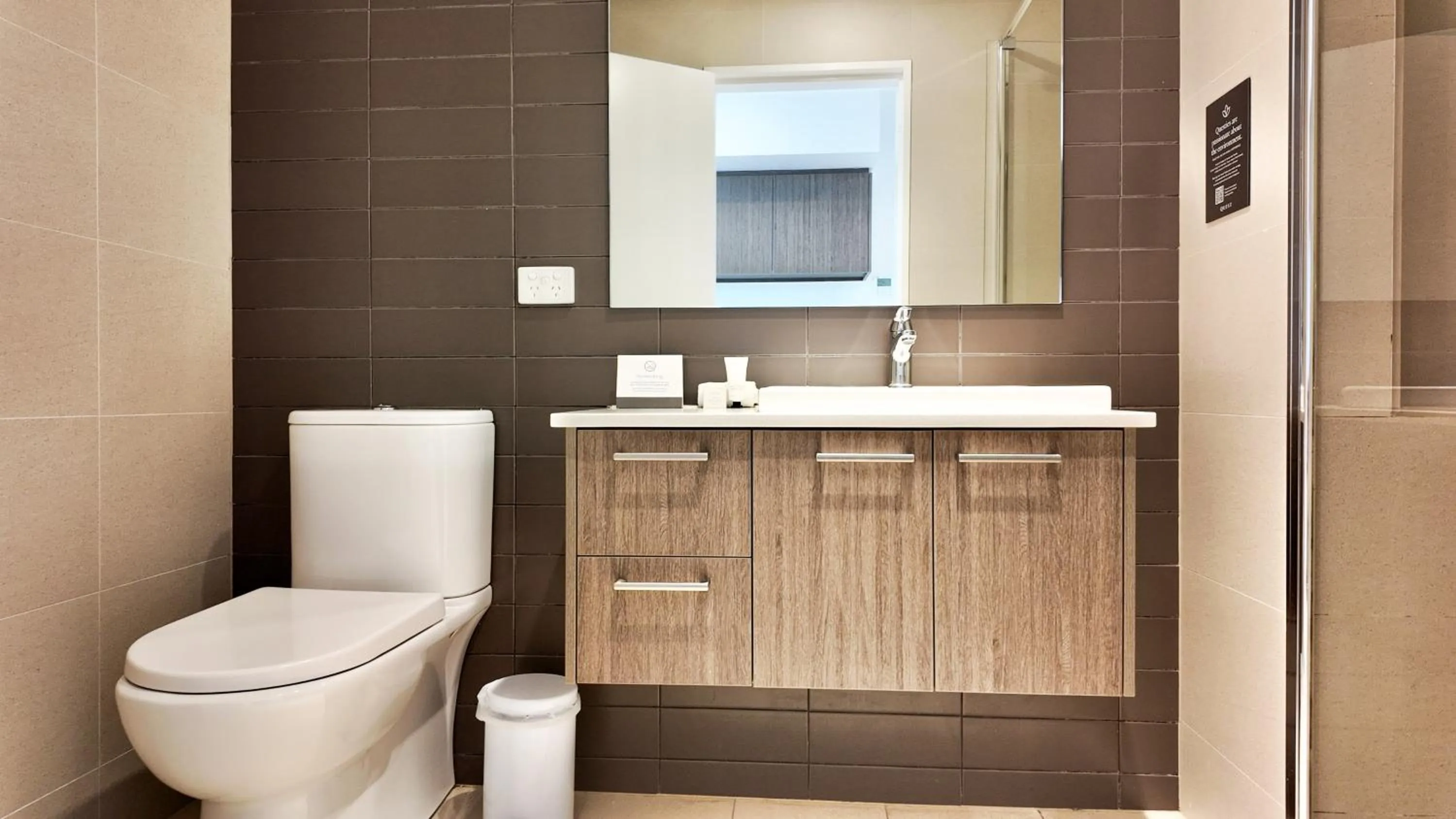 Toilet in Quest Mounts Bay Road