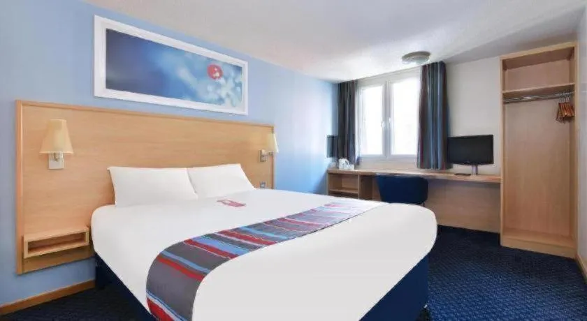 Bed in Travelodge Birmingham Central