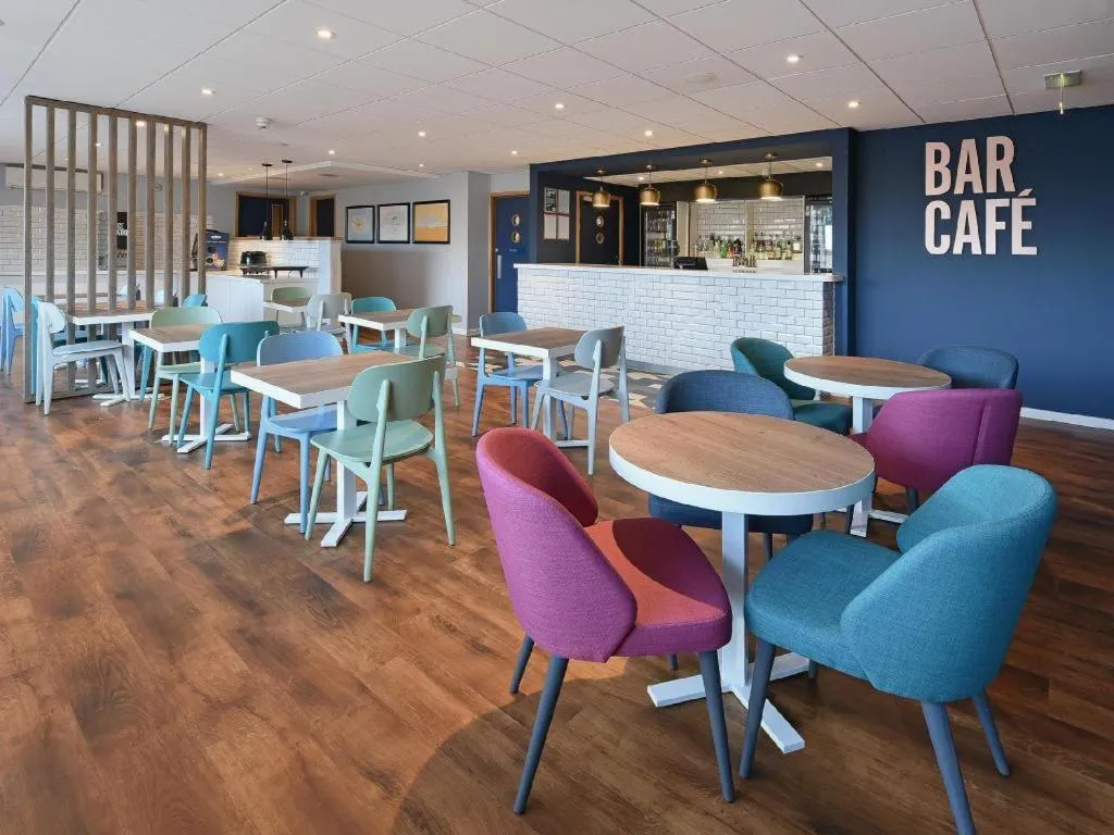 Travelodge London Raynes Park