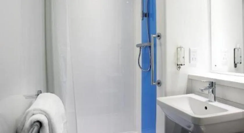 Travelodge London Raynes Park