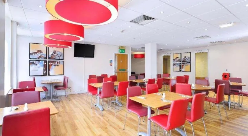 Travelodge Aberdeen Central