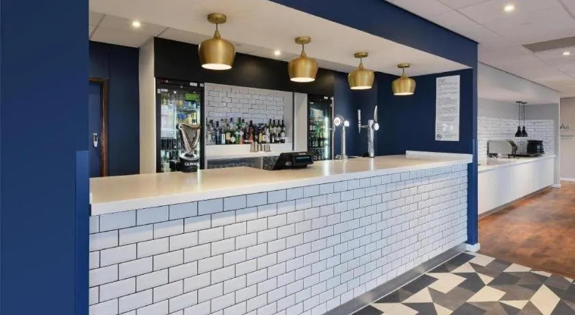 Travelodge Woking Central