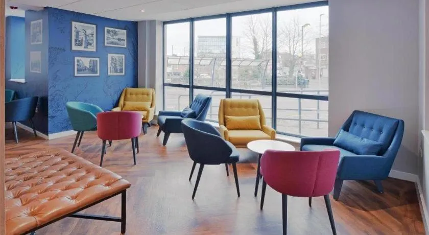 Travelodge Woking Central